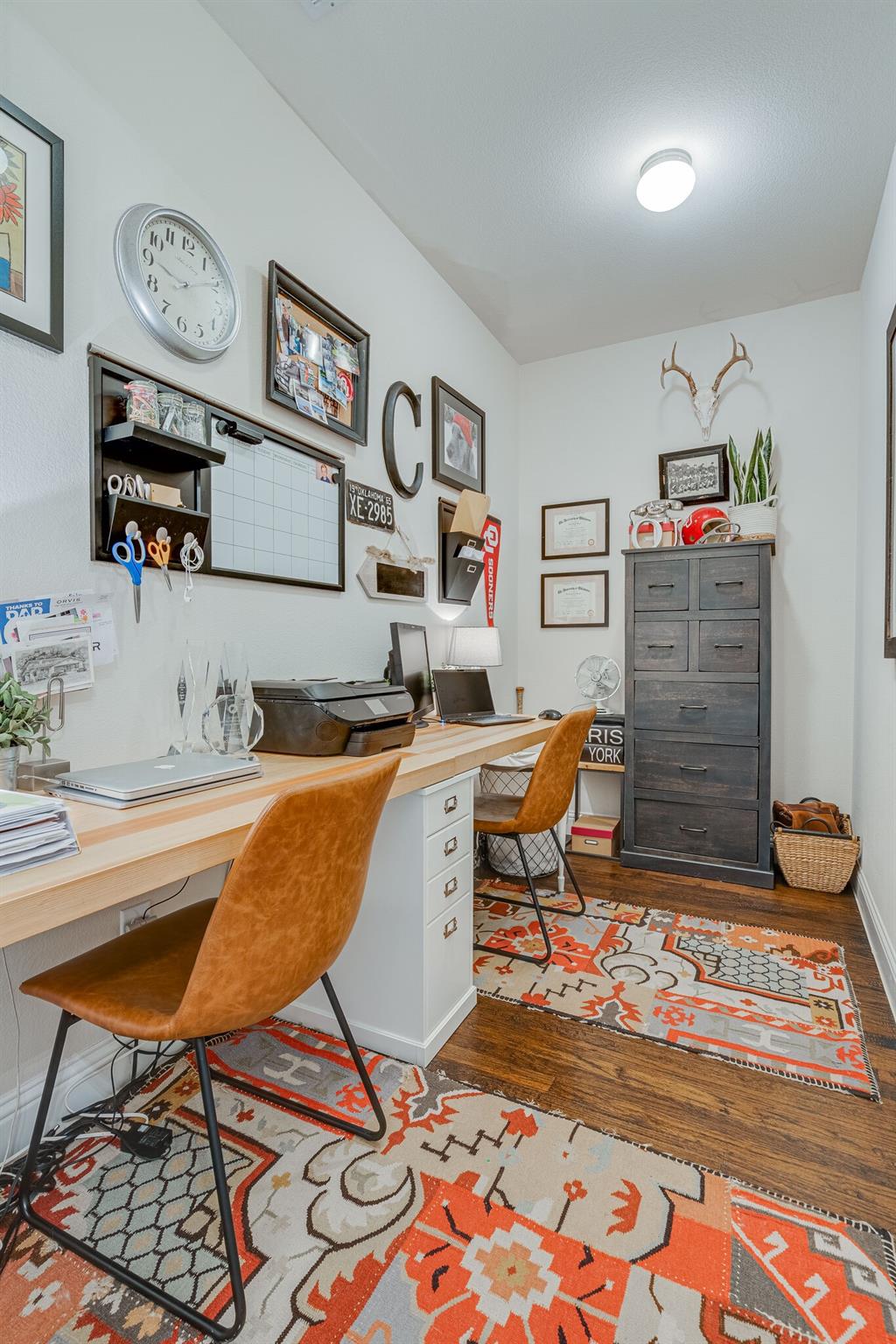 main property photo 8