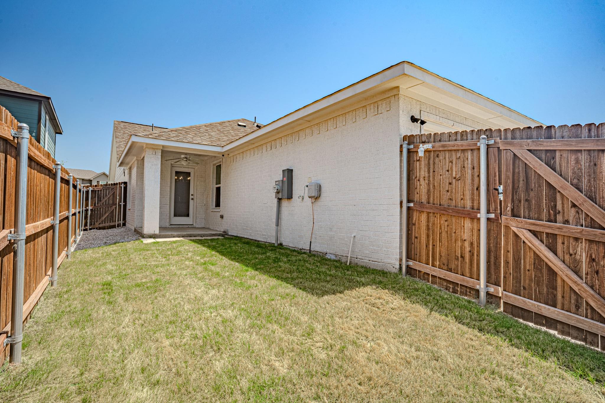 main property photo 32