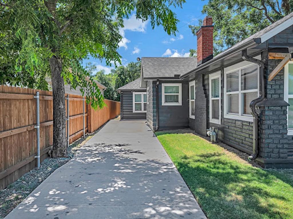 main property photo 35