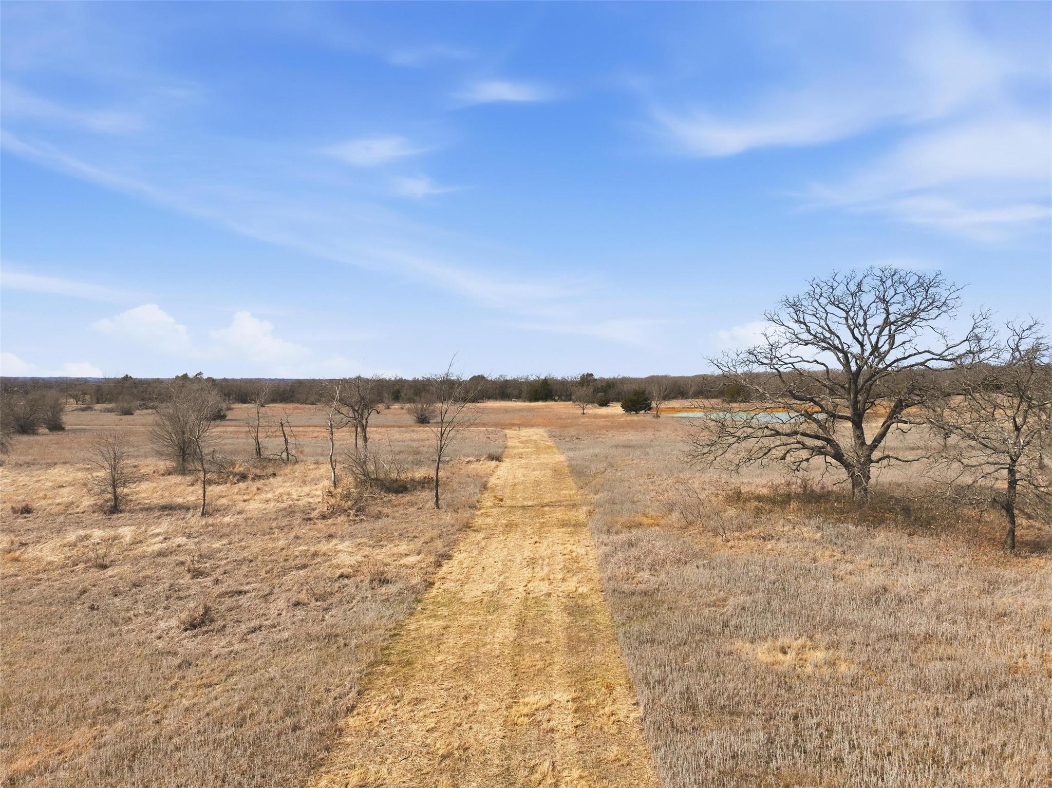 main property photo 17