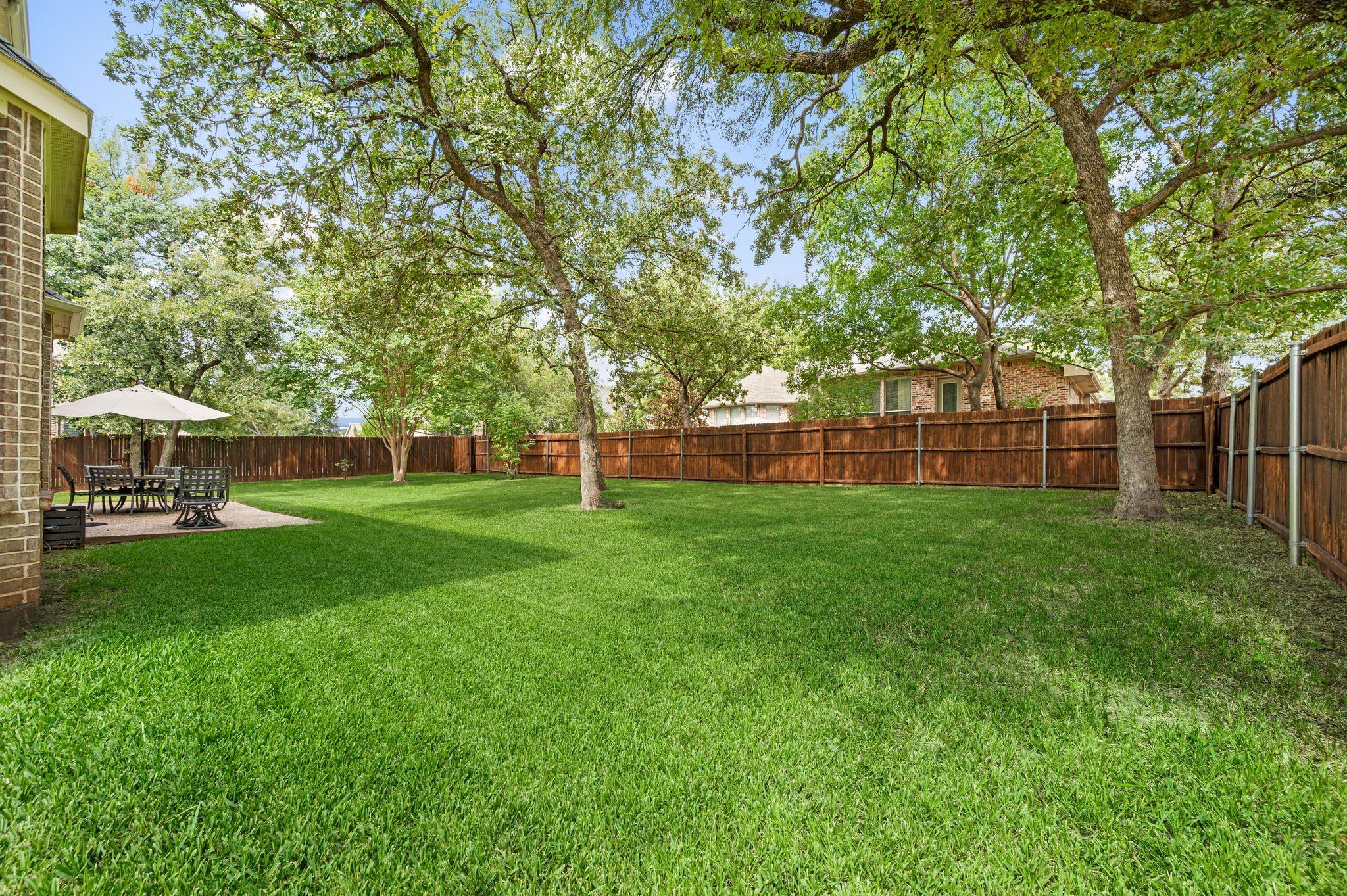 main property photo 32