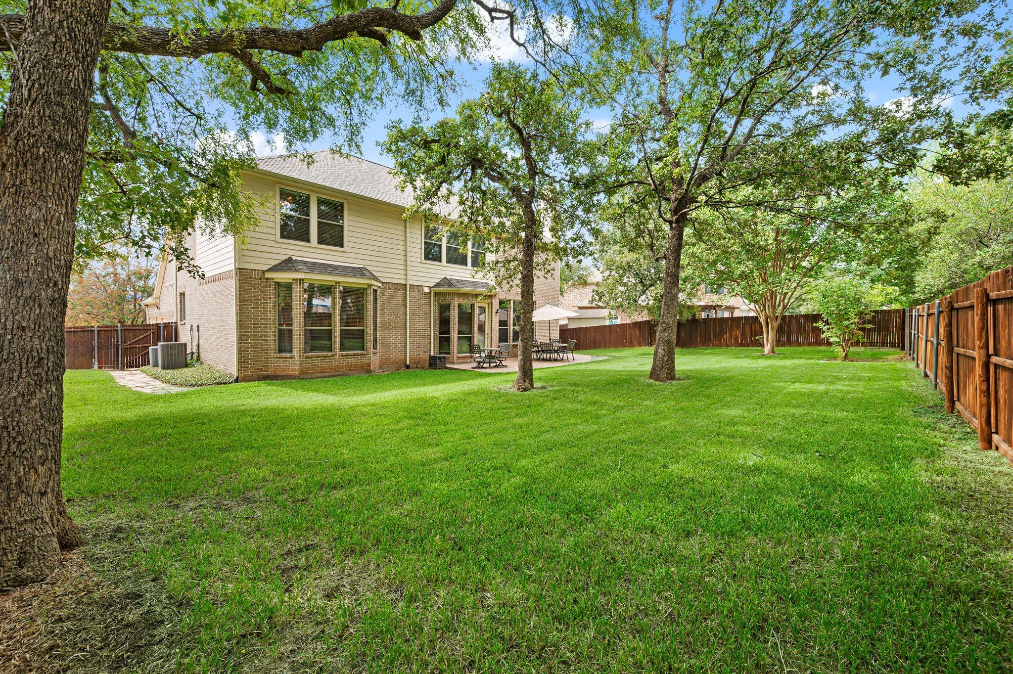 main property photo 33
