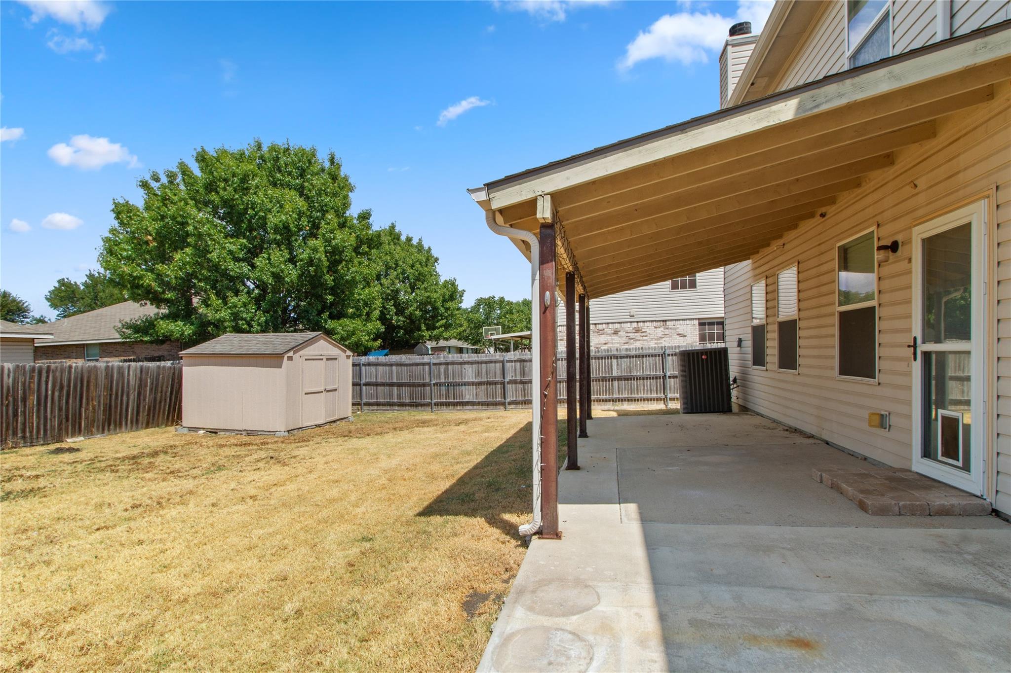 main property photo 31