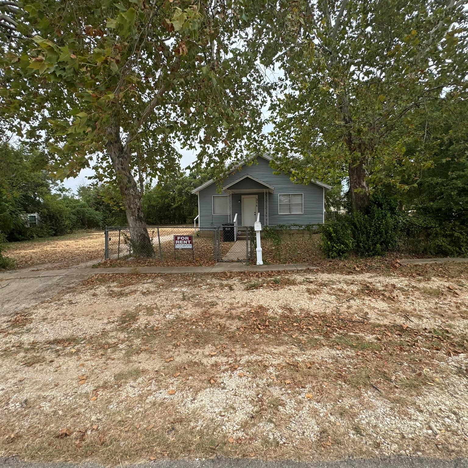 main property photo 21