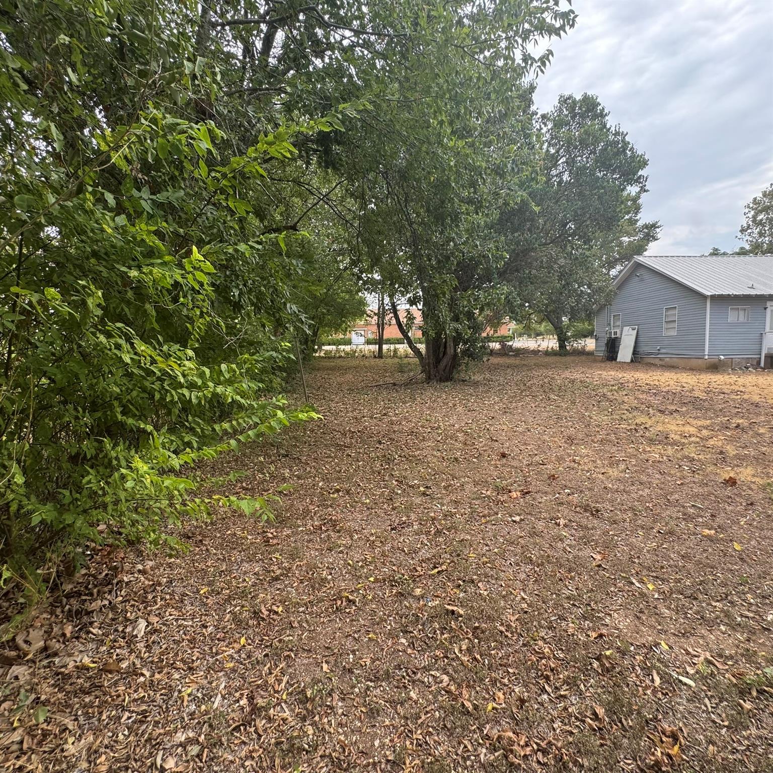 main property photo 27