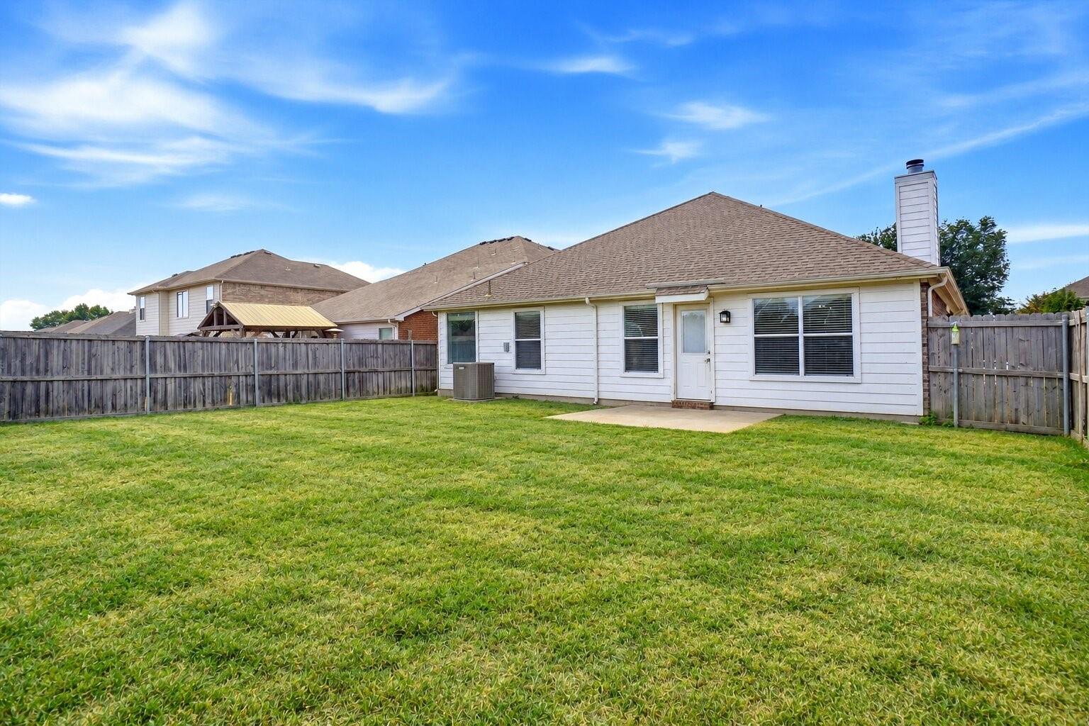 main property photo 15