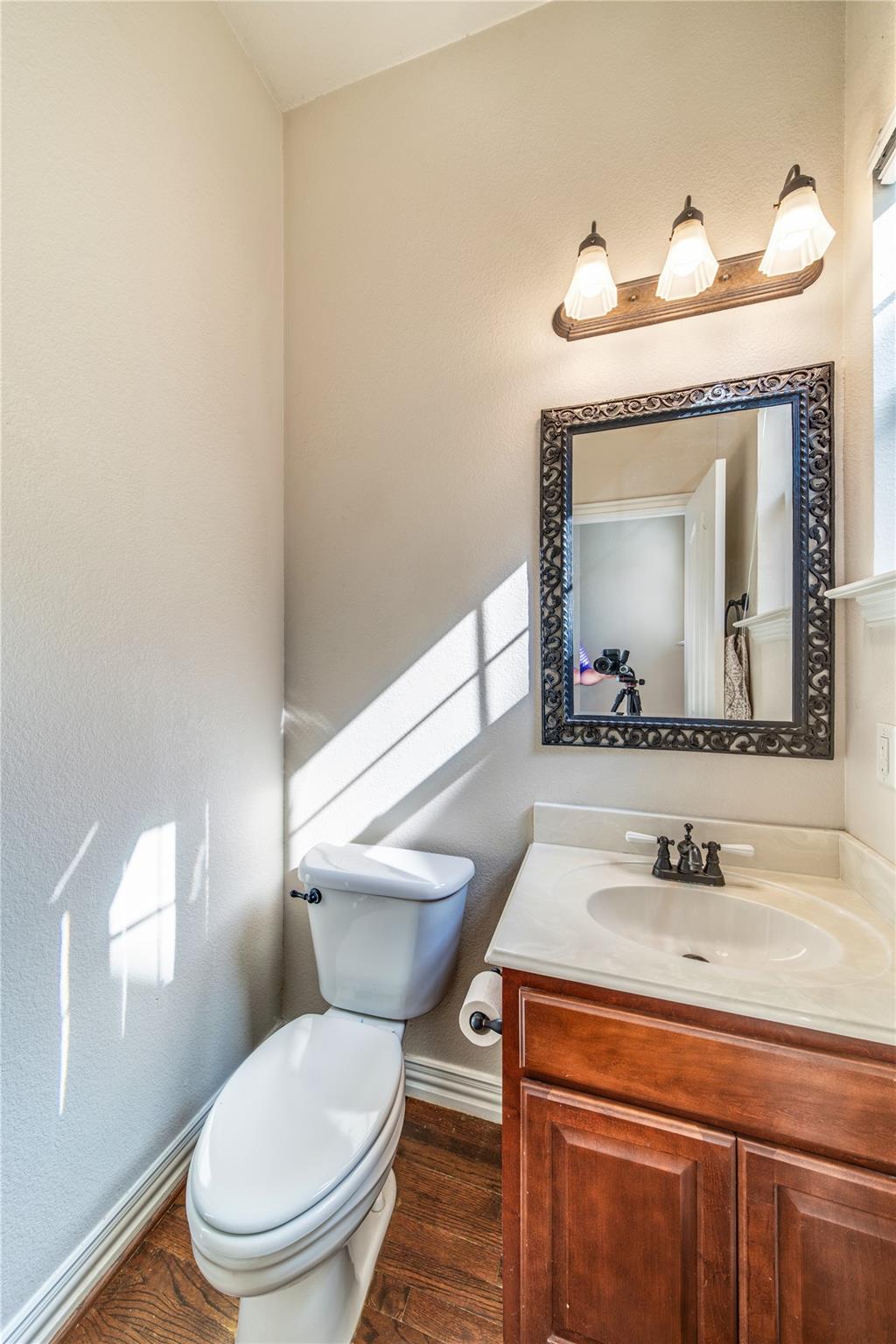 main property photo 7