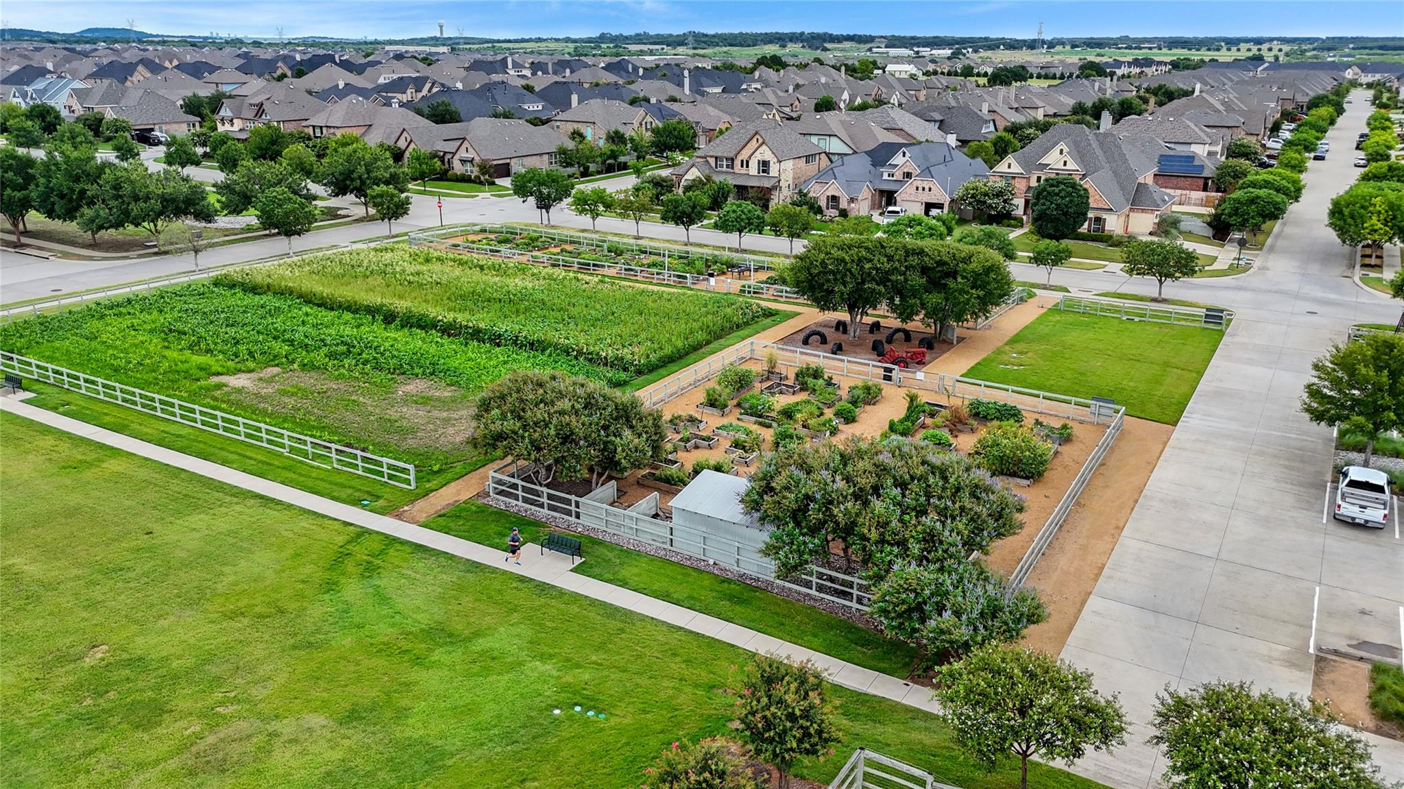 main property photo 24
