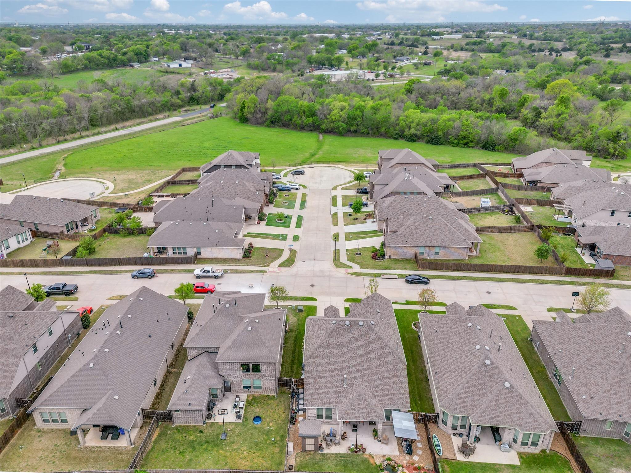 main property photo 23