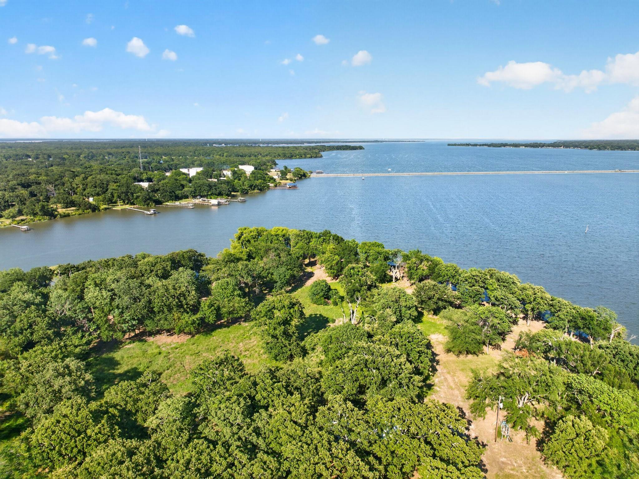 main property photo 11