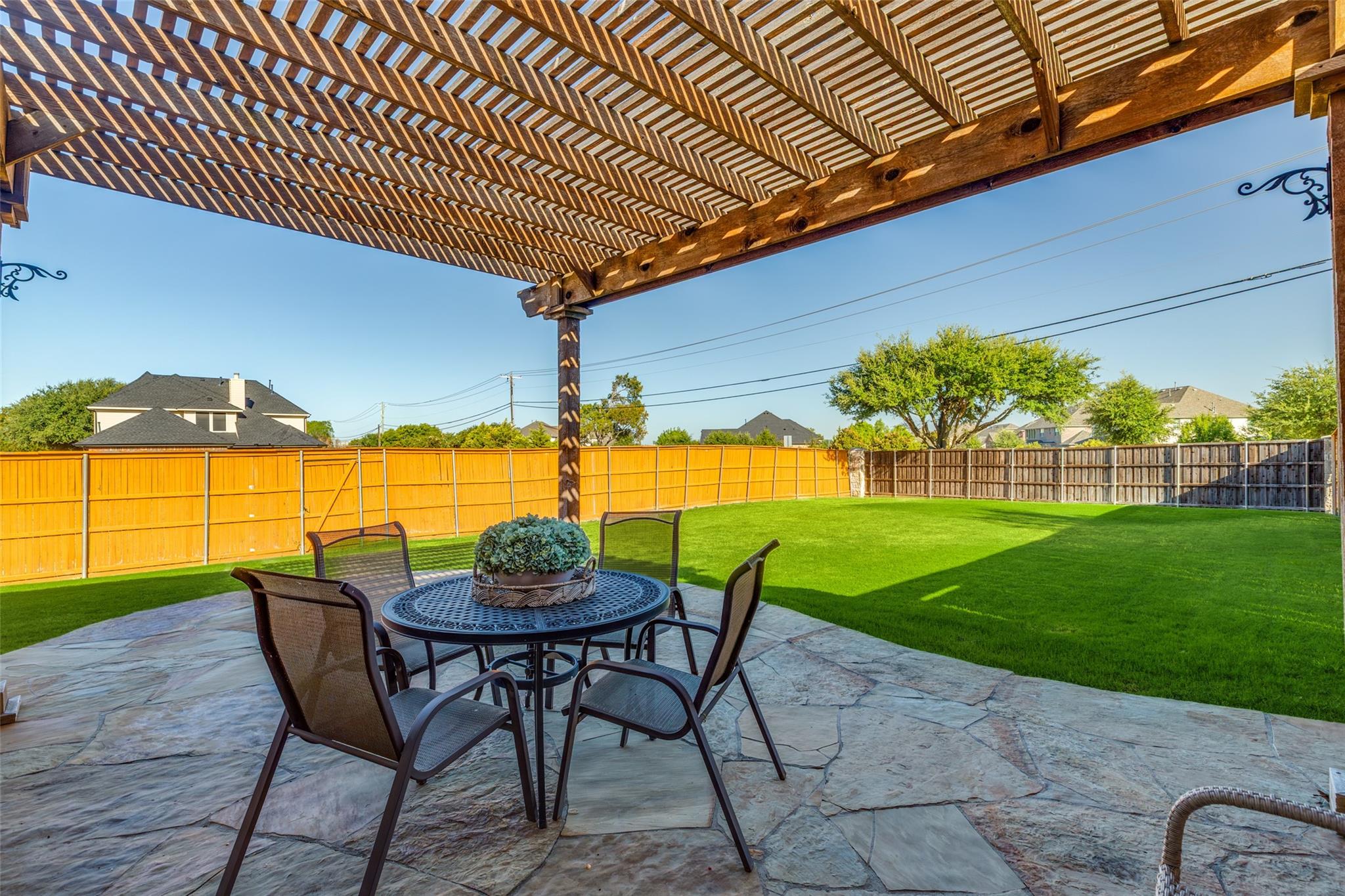 main property photo 21