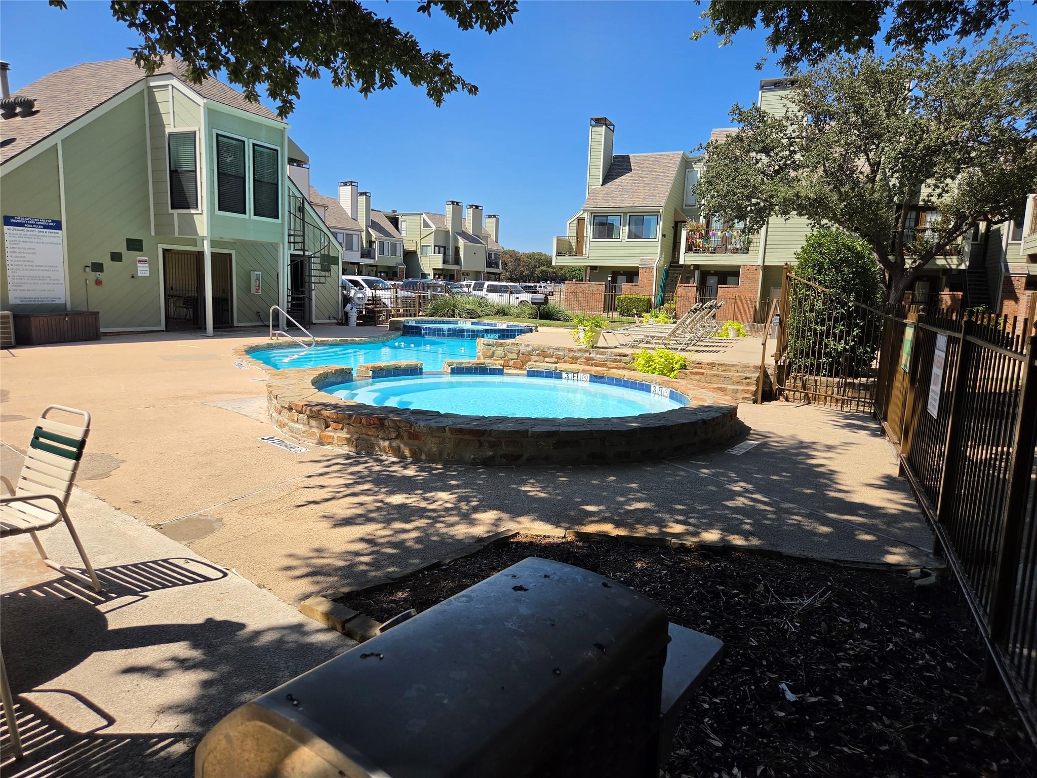 main property photo 20
