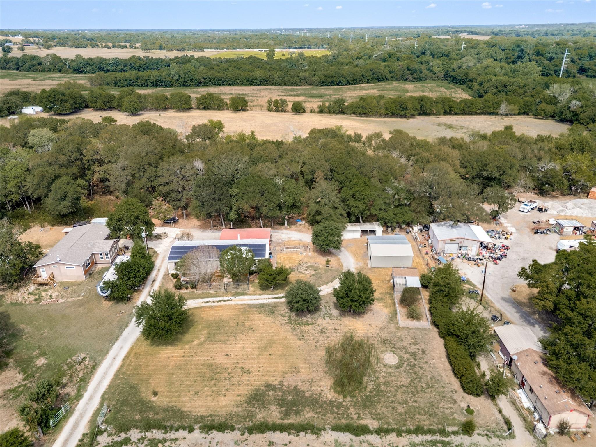 main property photo 25