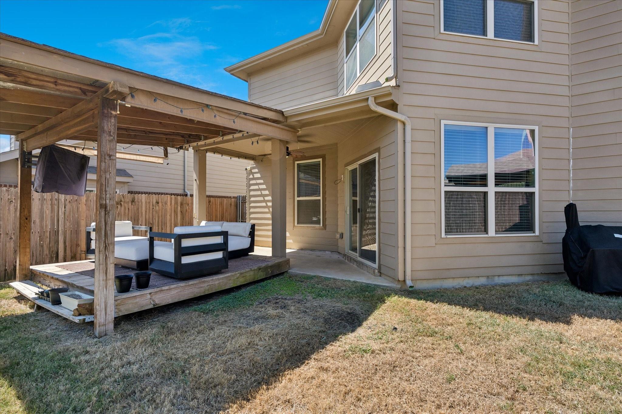main property photo 31
