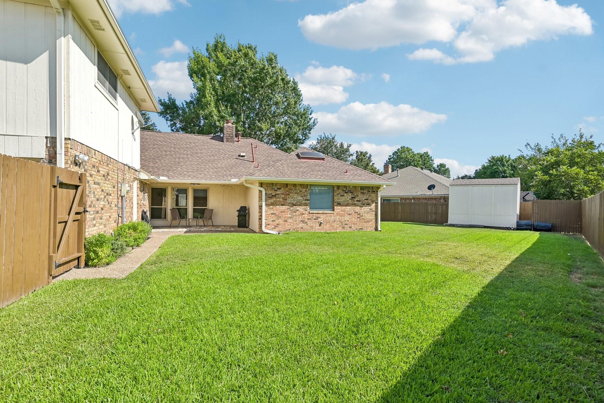 main property photo 34