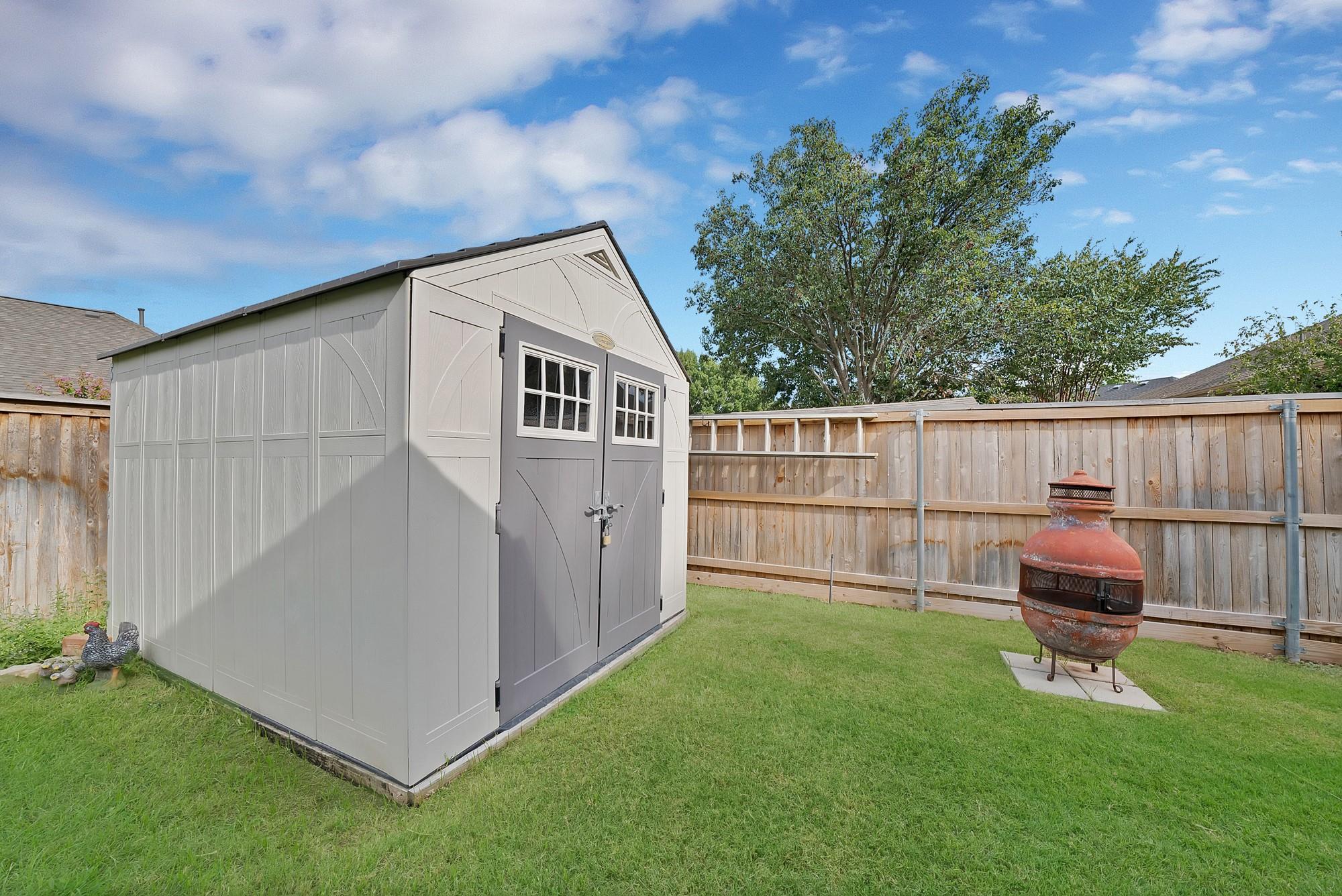 main property photo 34
