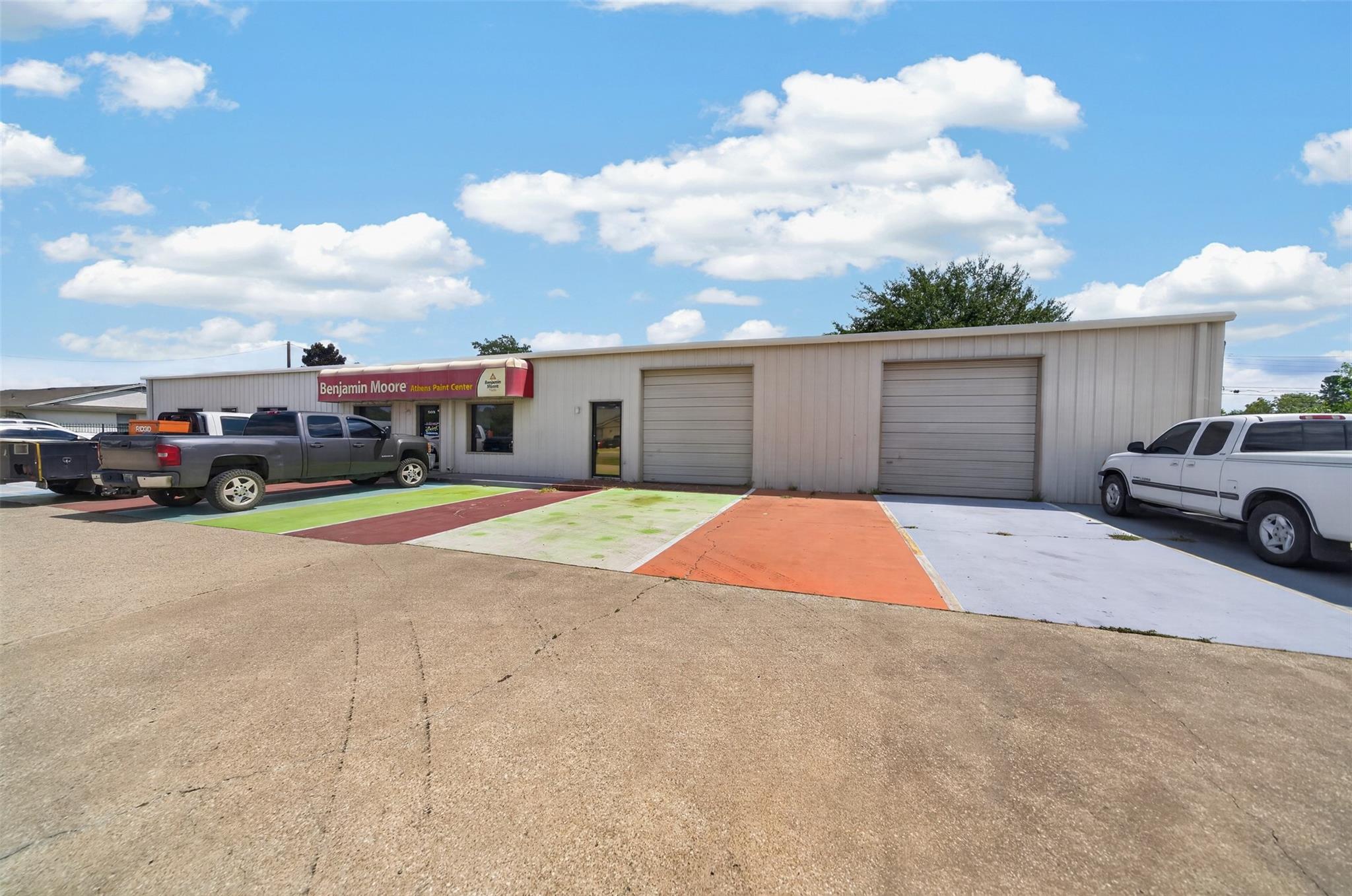 main property photo 1