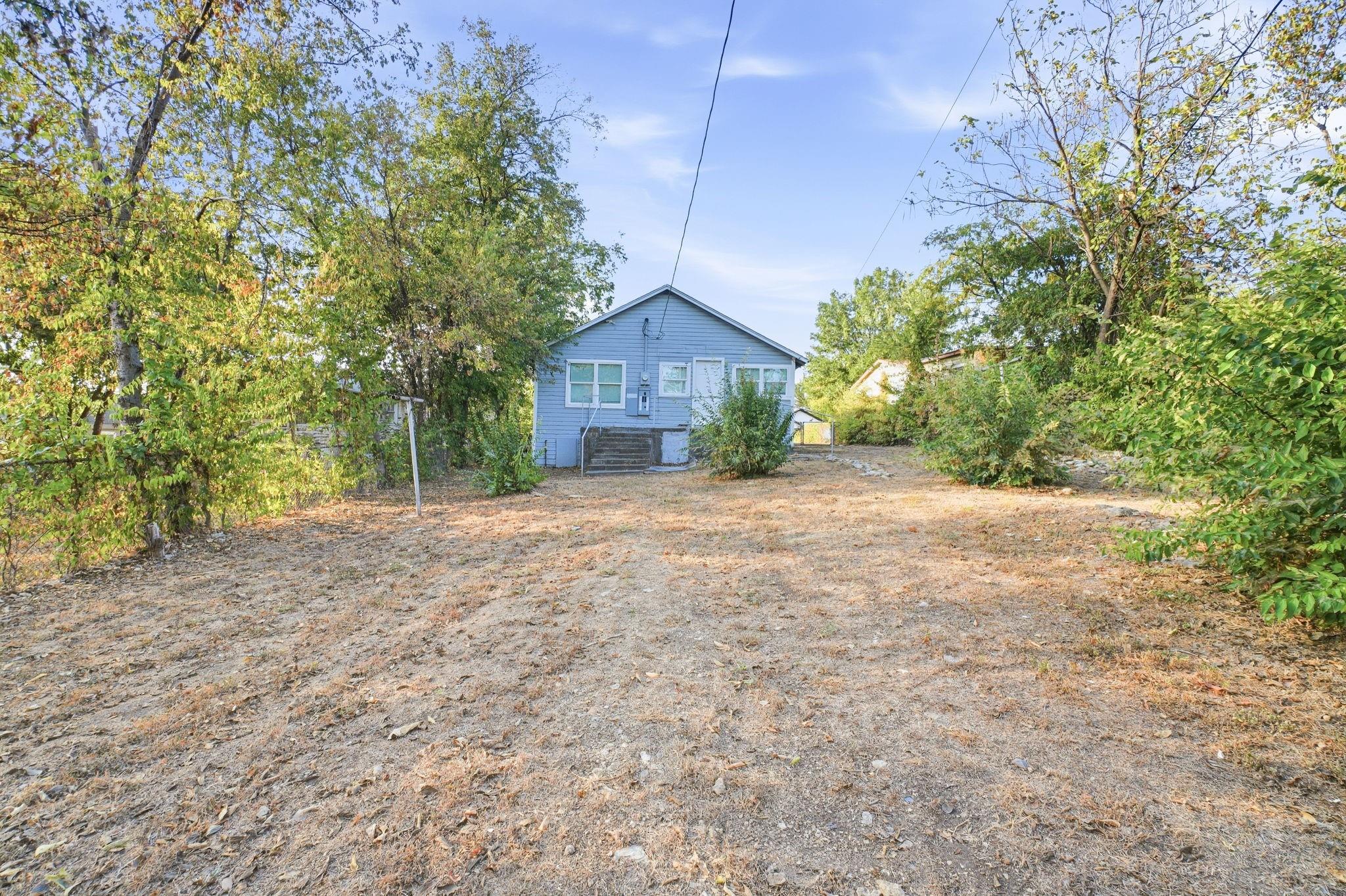 main property photo 29