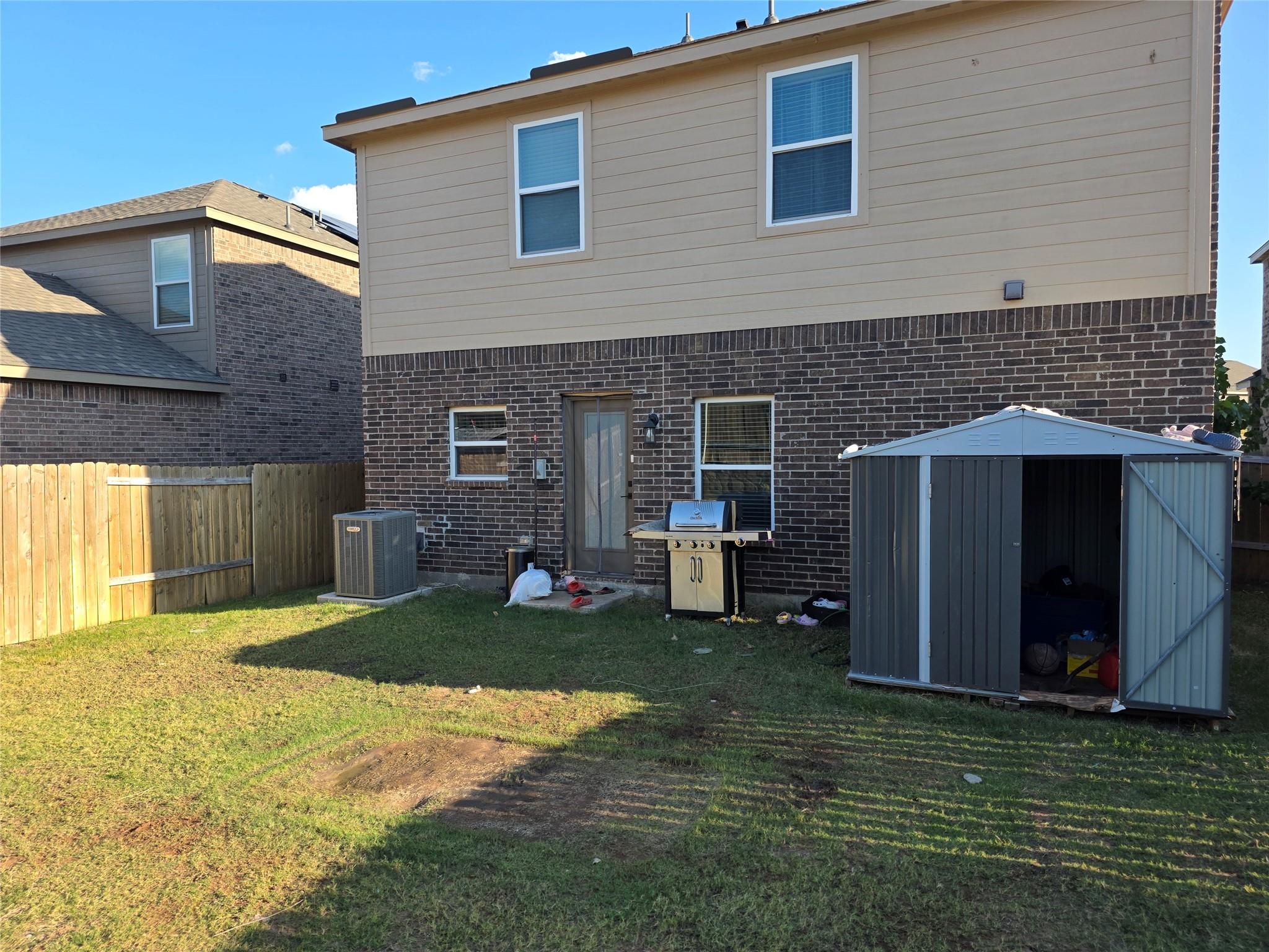 main property photo 18