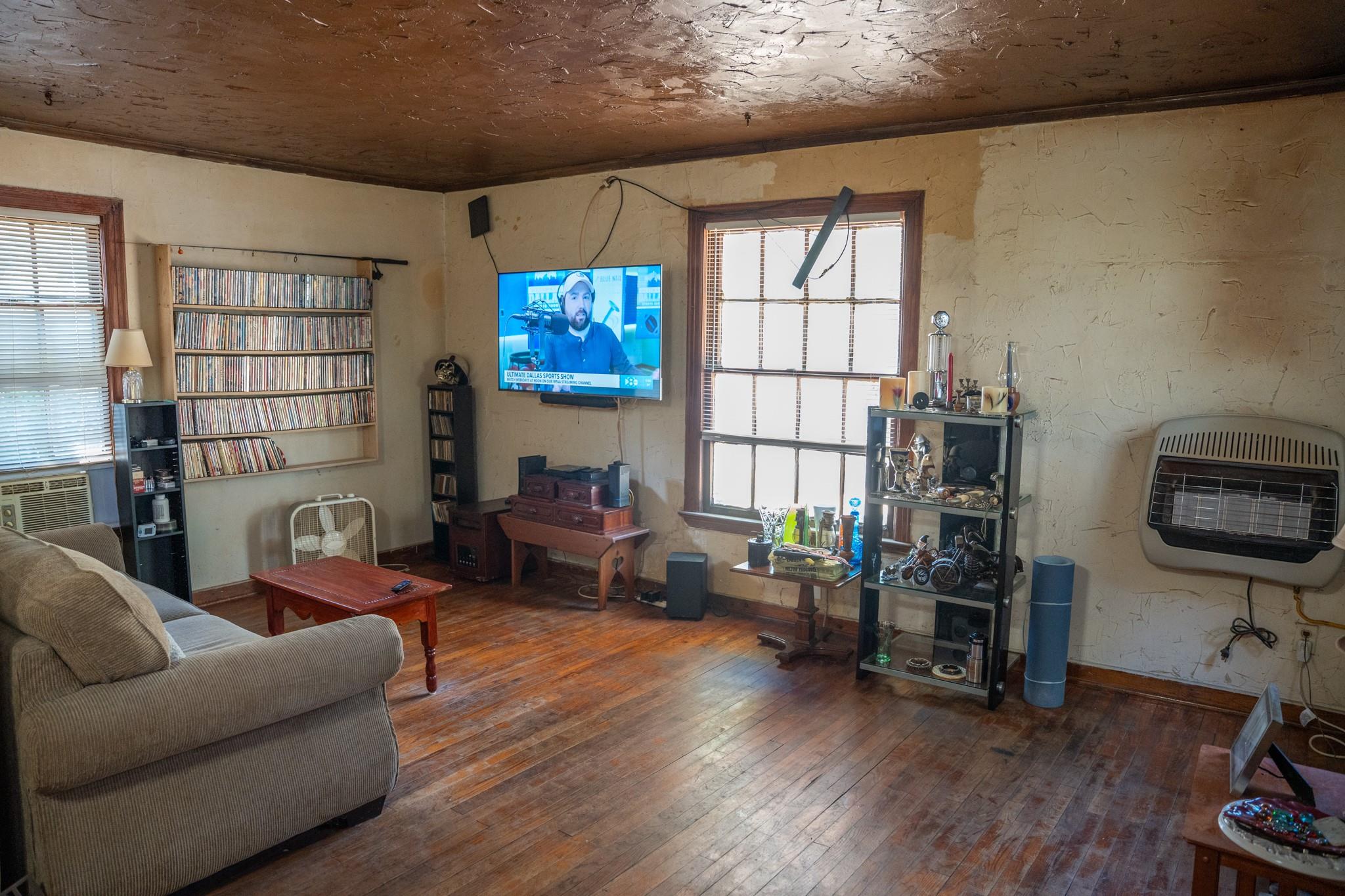 main property photo 15