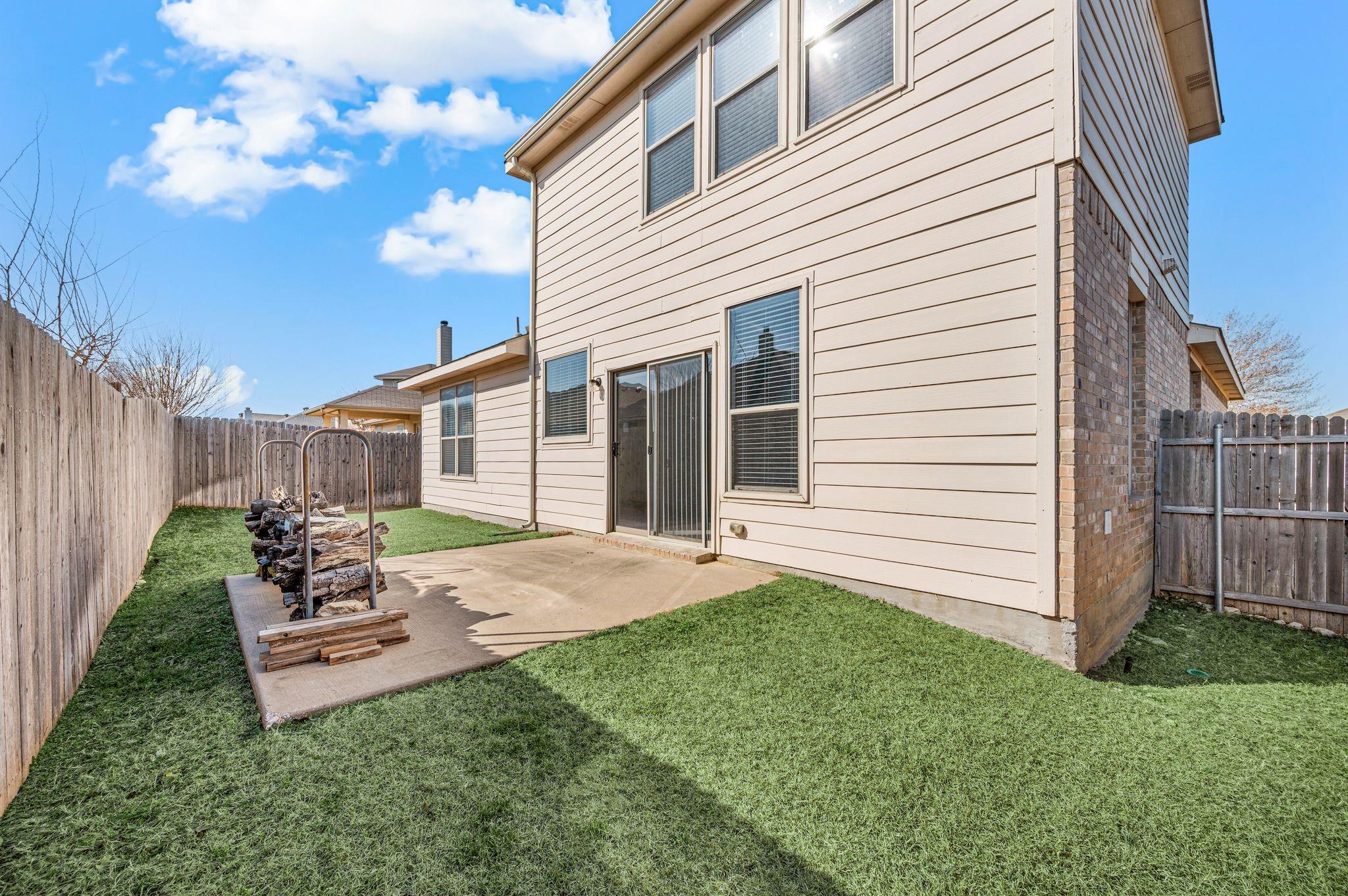 main property photo 33