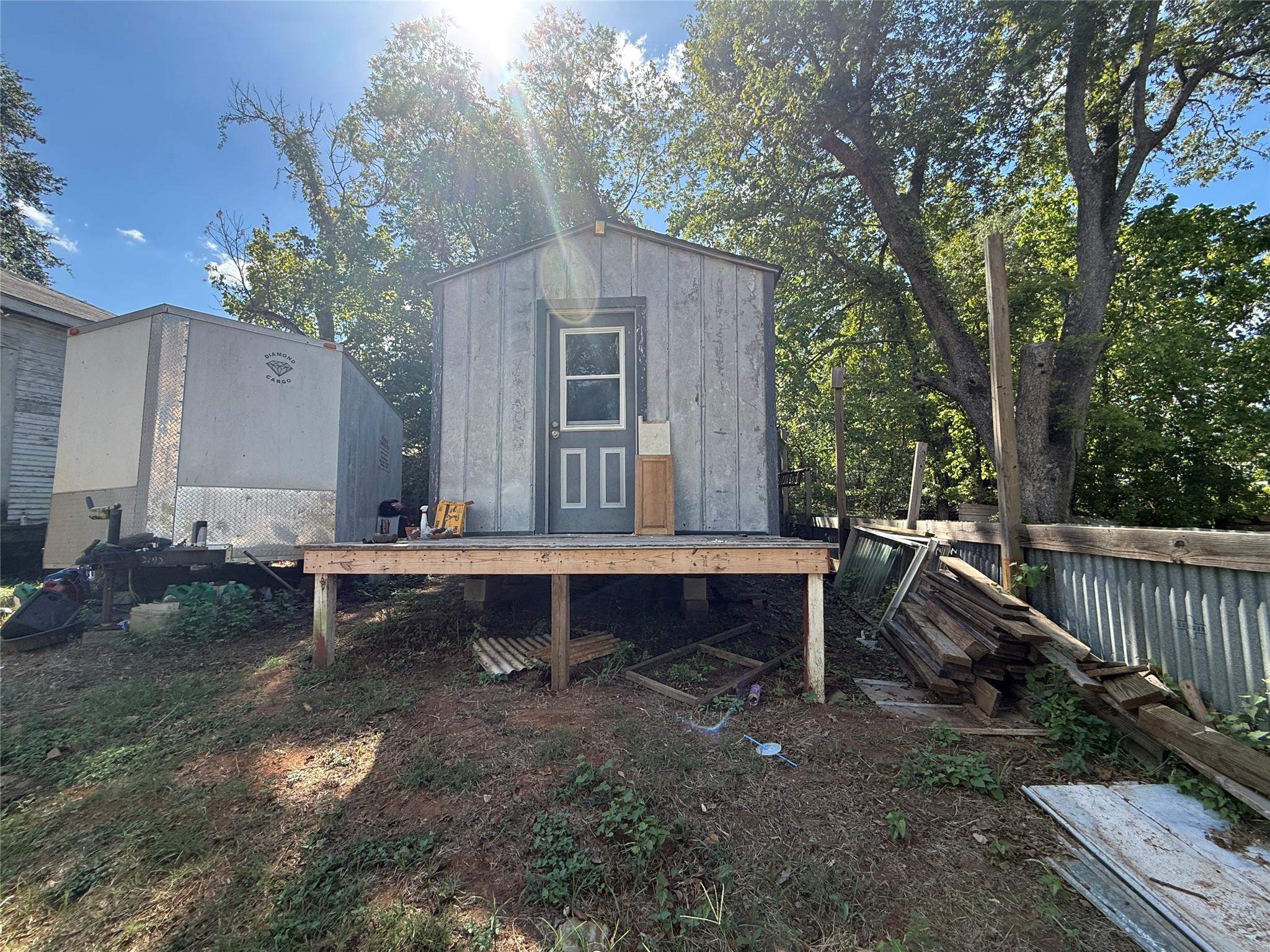 main property photo 34