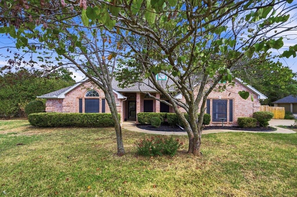 main property photo 37