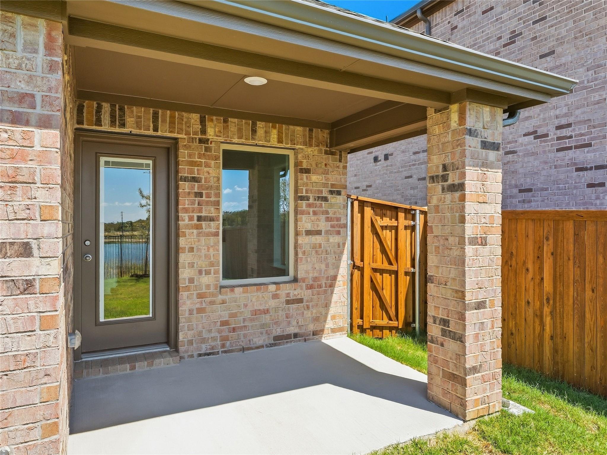 main property photo 29