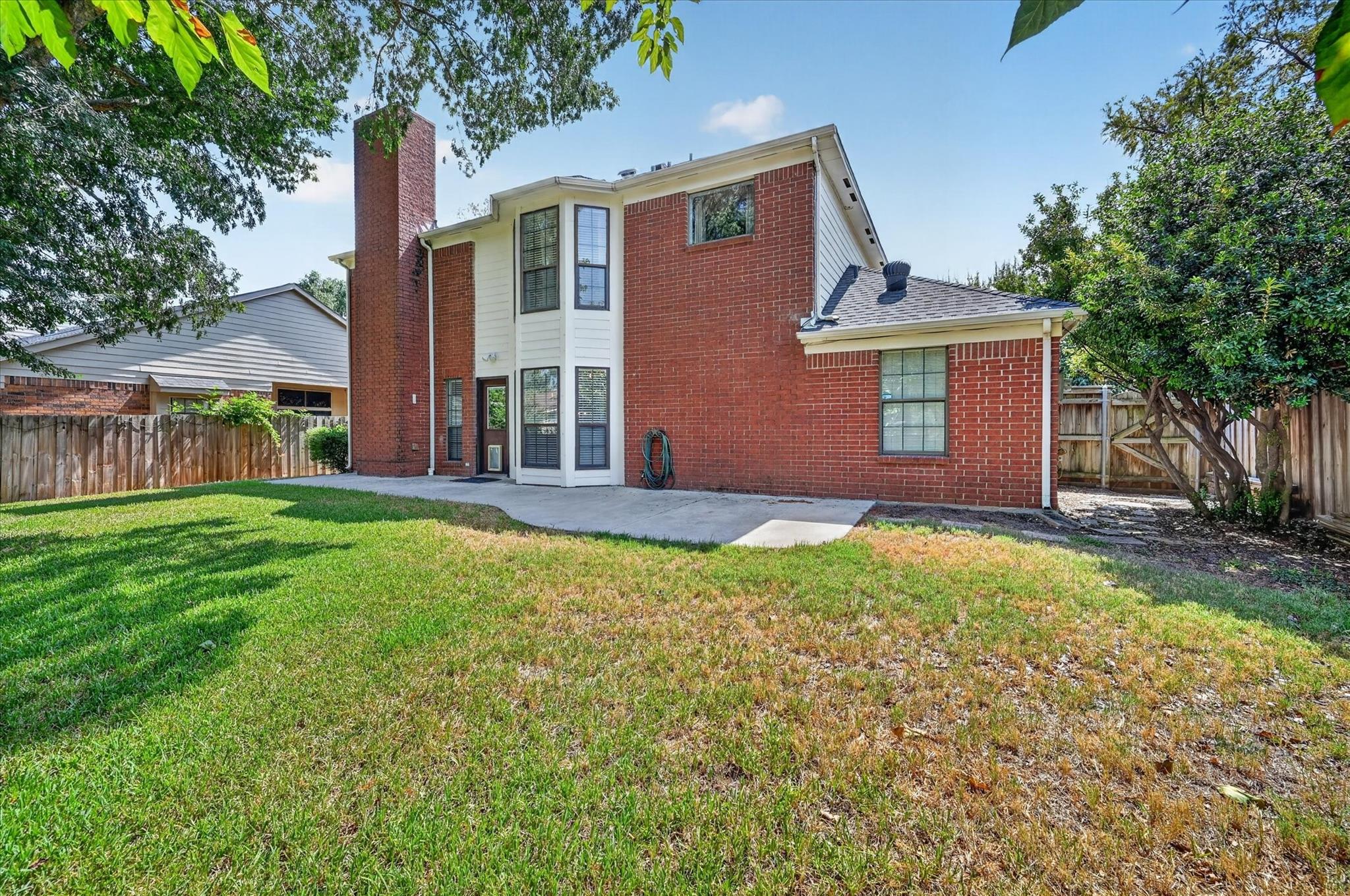 main property photo 31