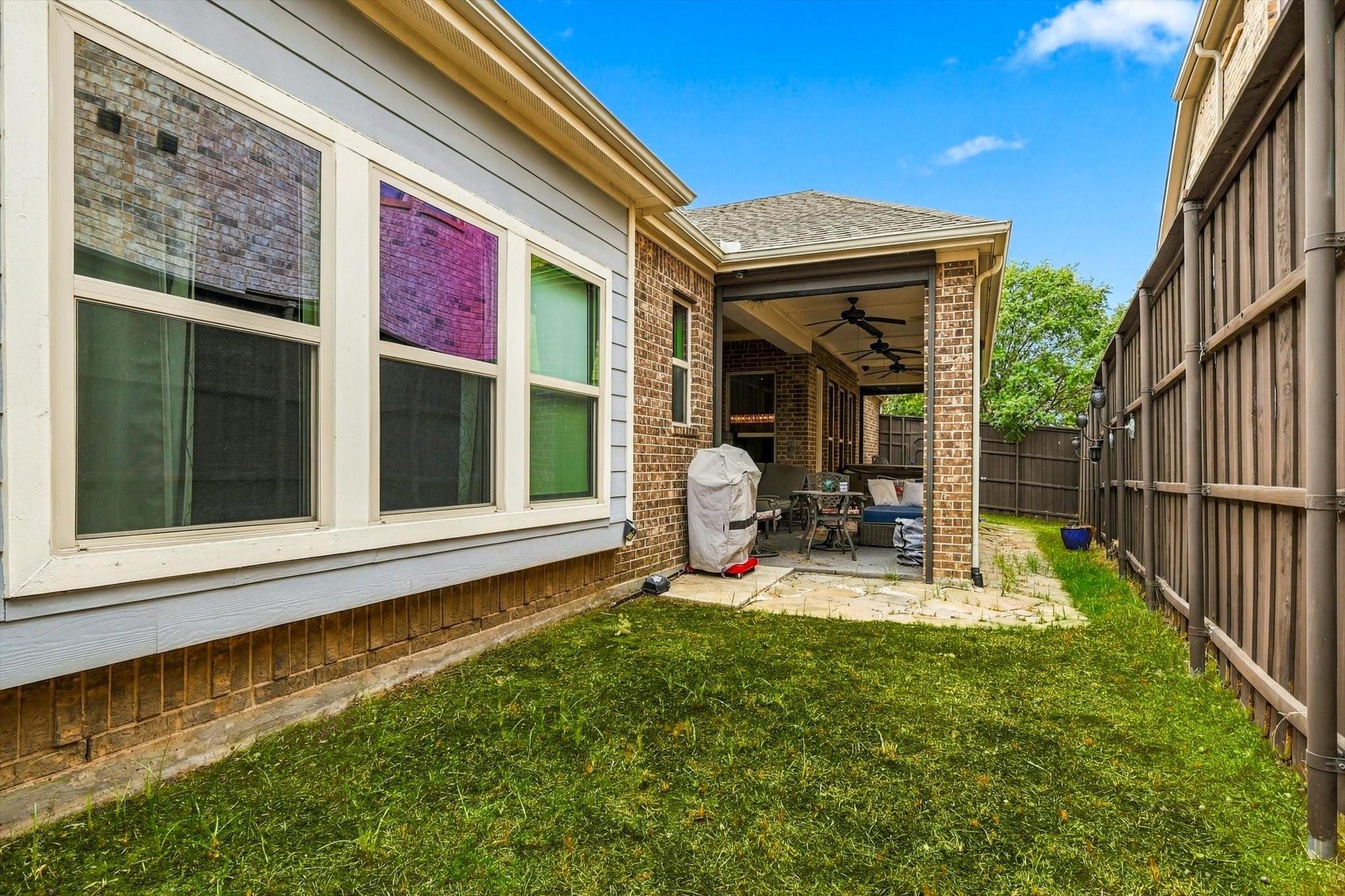 main property photo 33