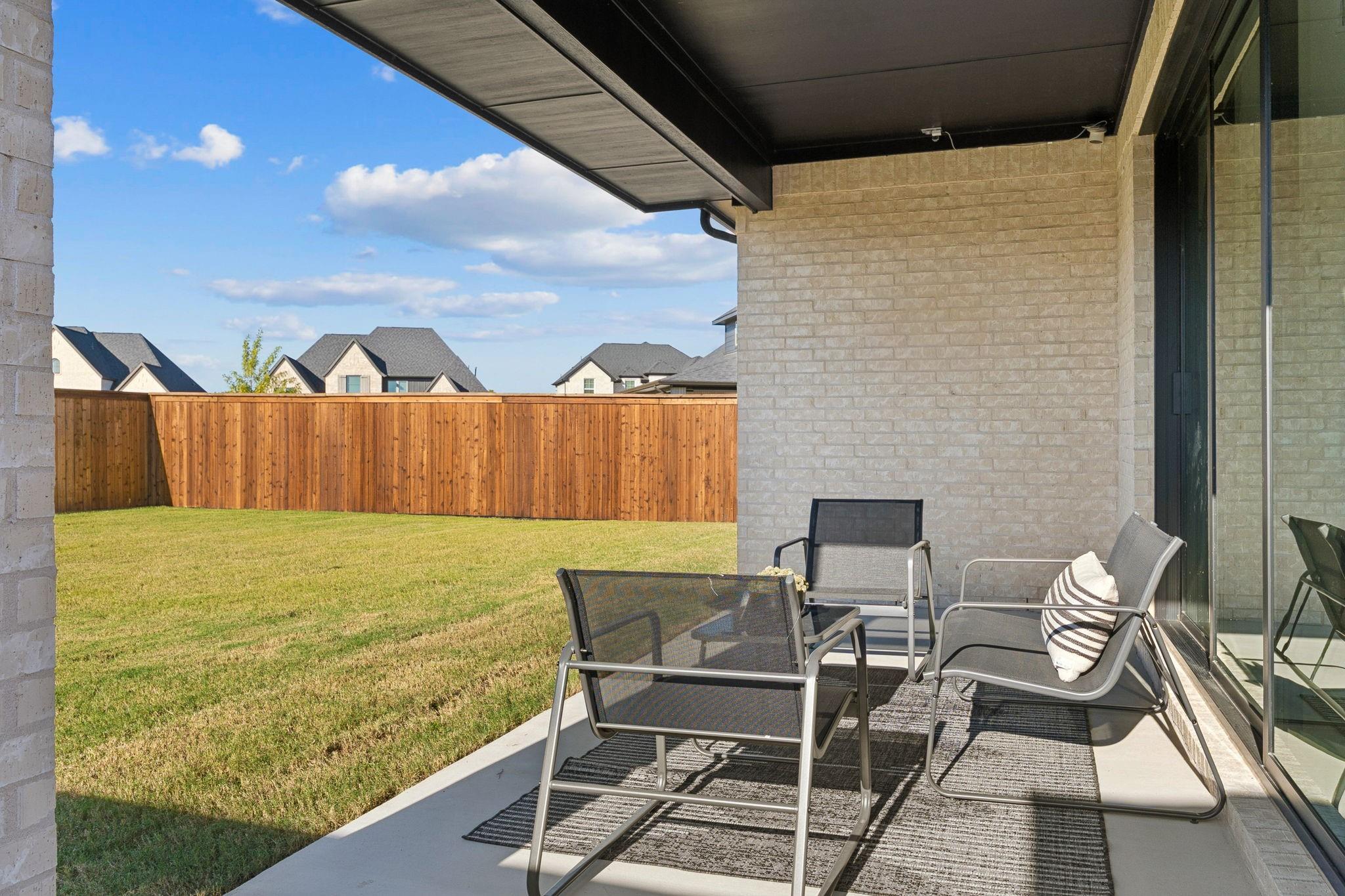 main property photo 34