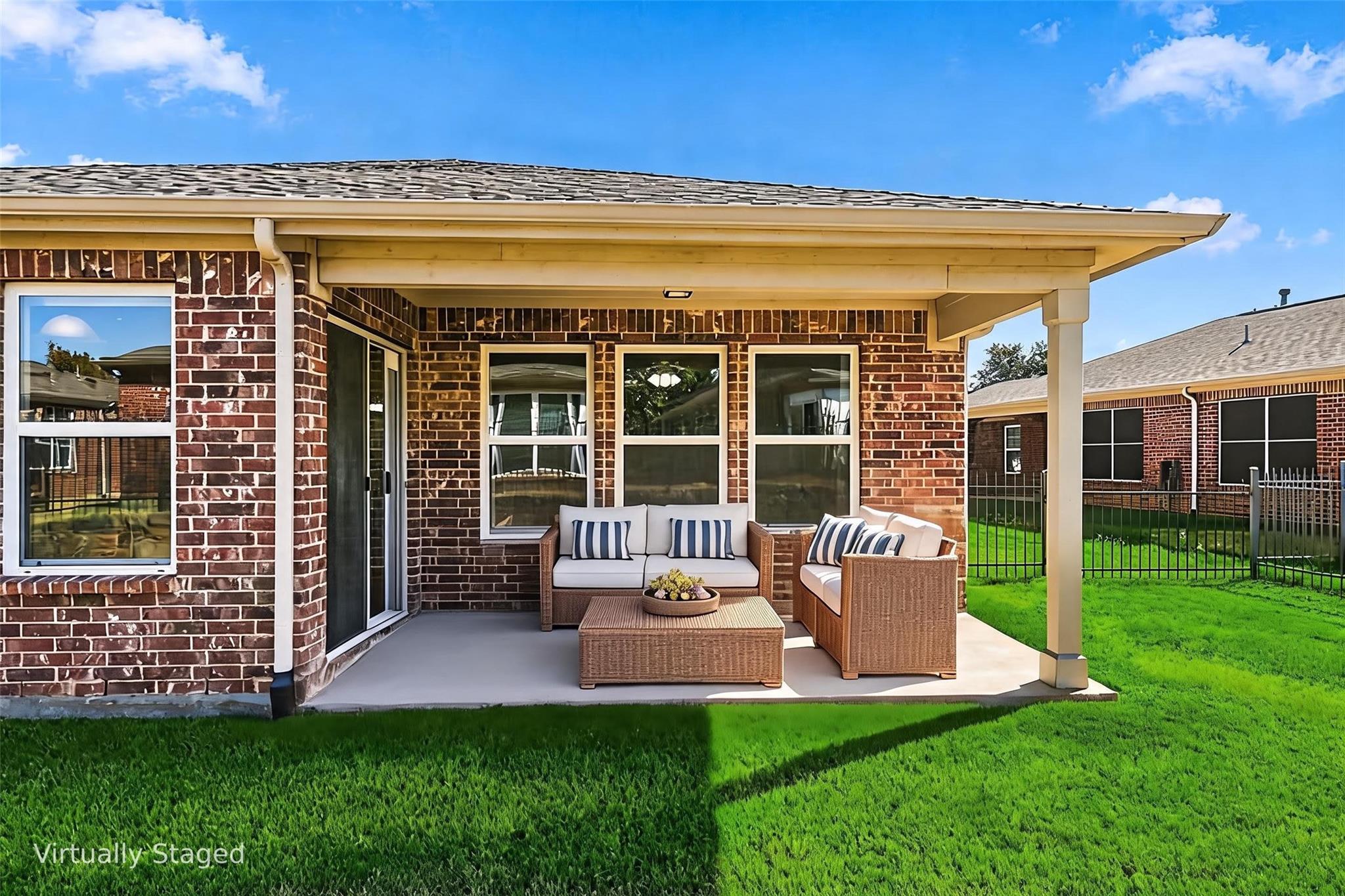 main property photo 23