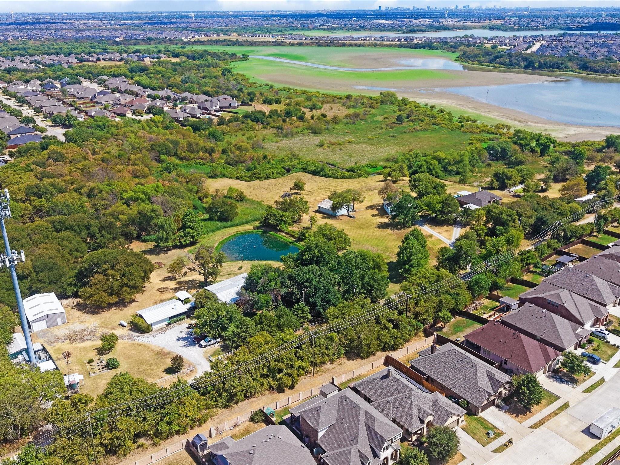 main property photo 15