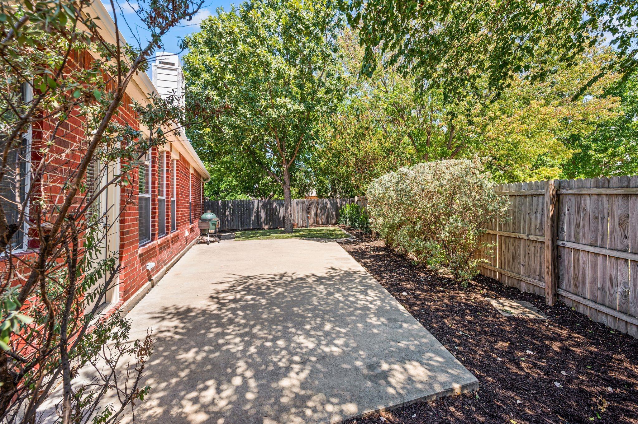 main property photo 21
