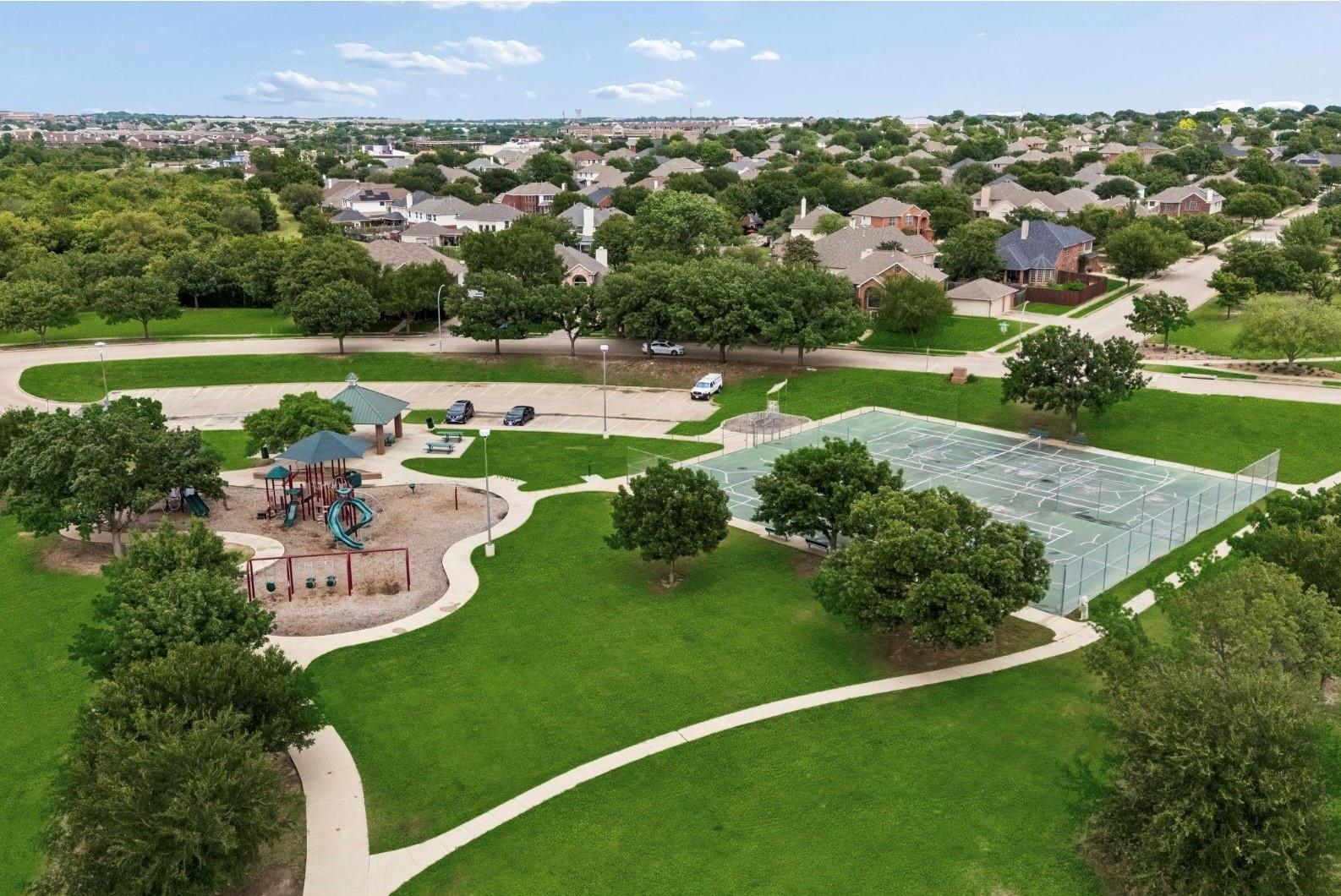 main property photo 36