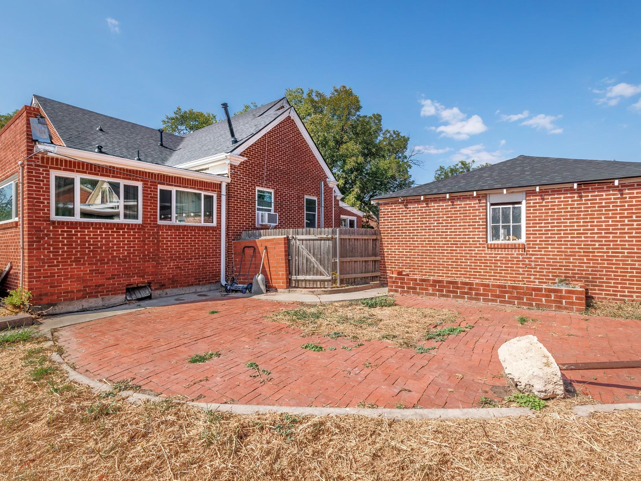 main property photo 34