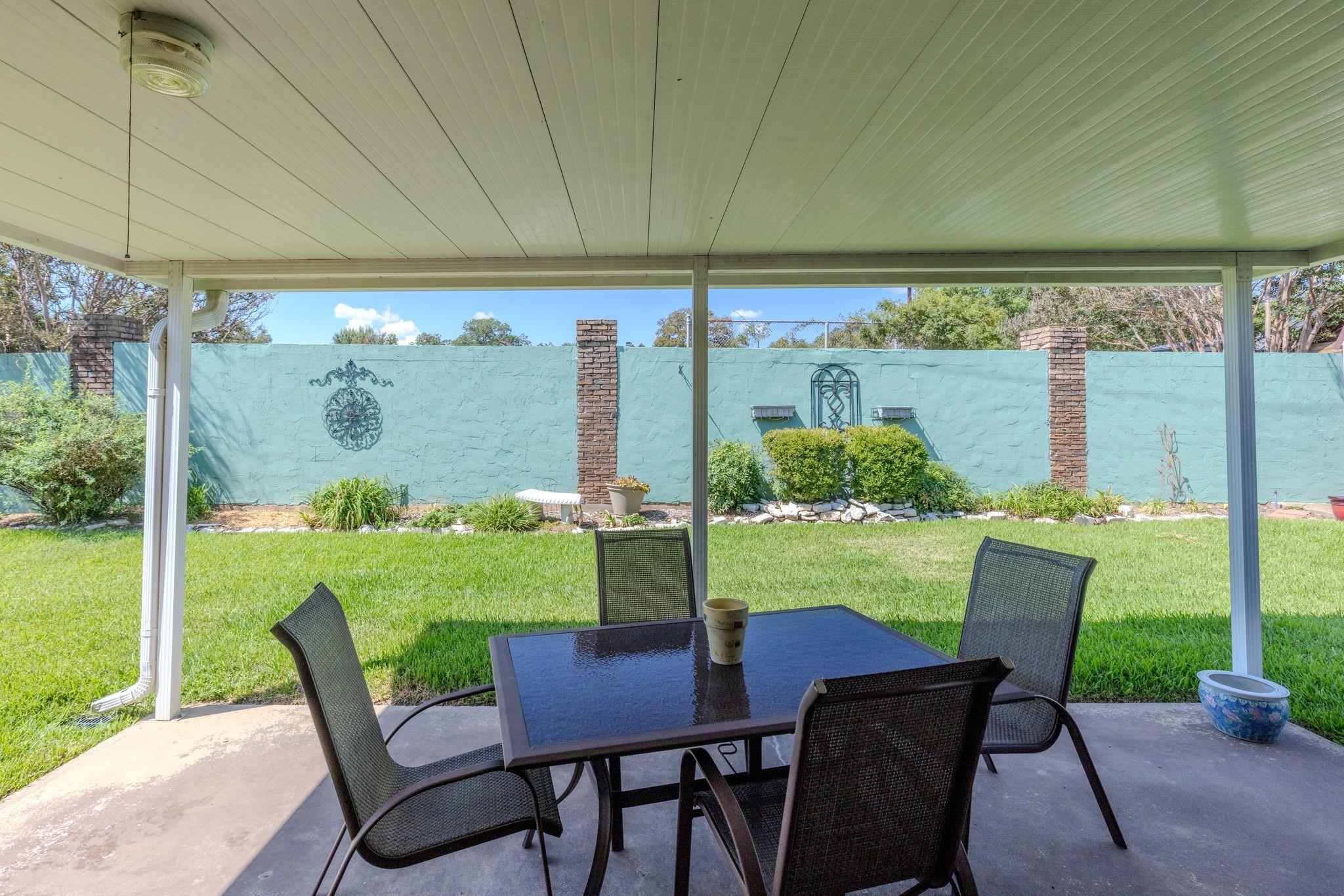 main property photo 33