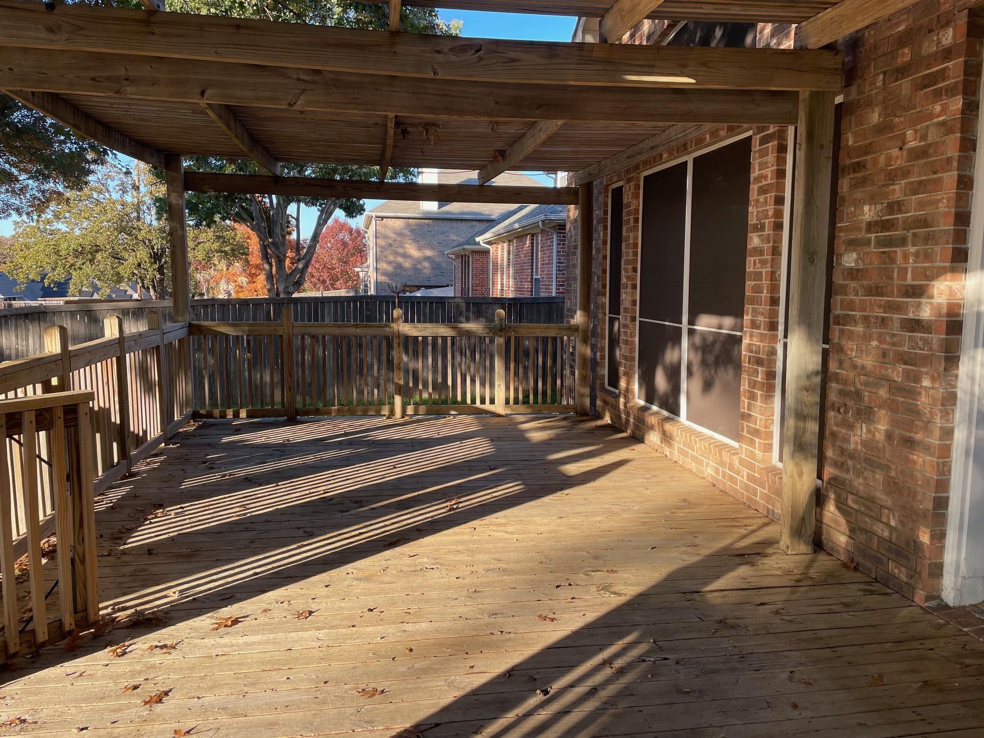 main property photo 28