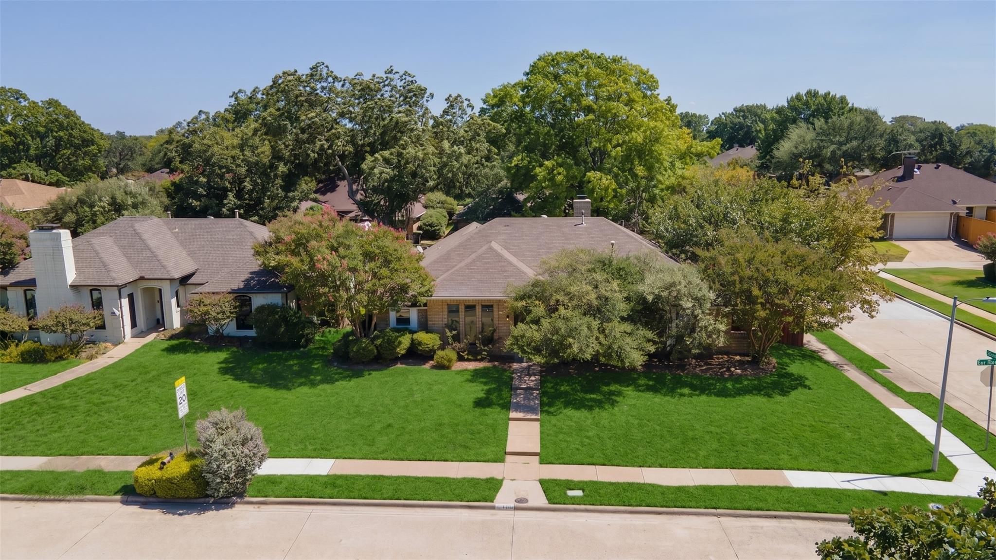 main property photo 21