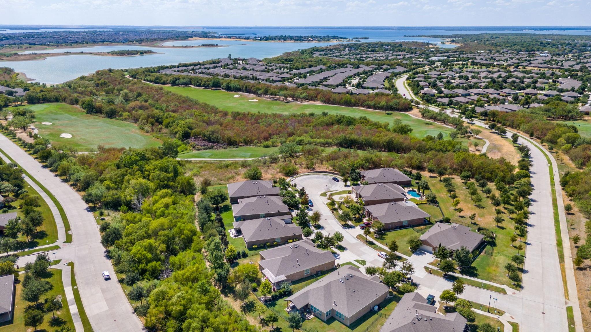 main property photo 23