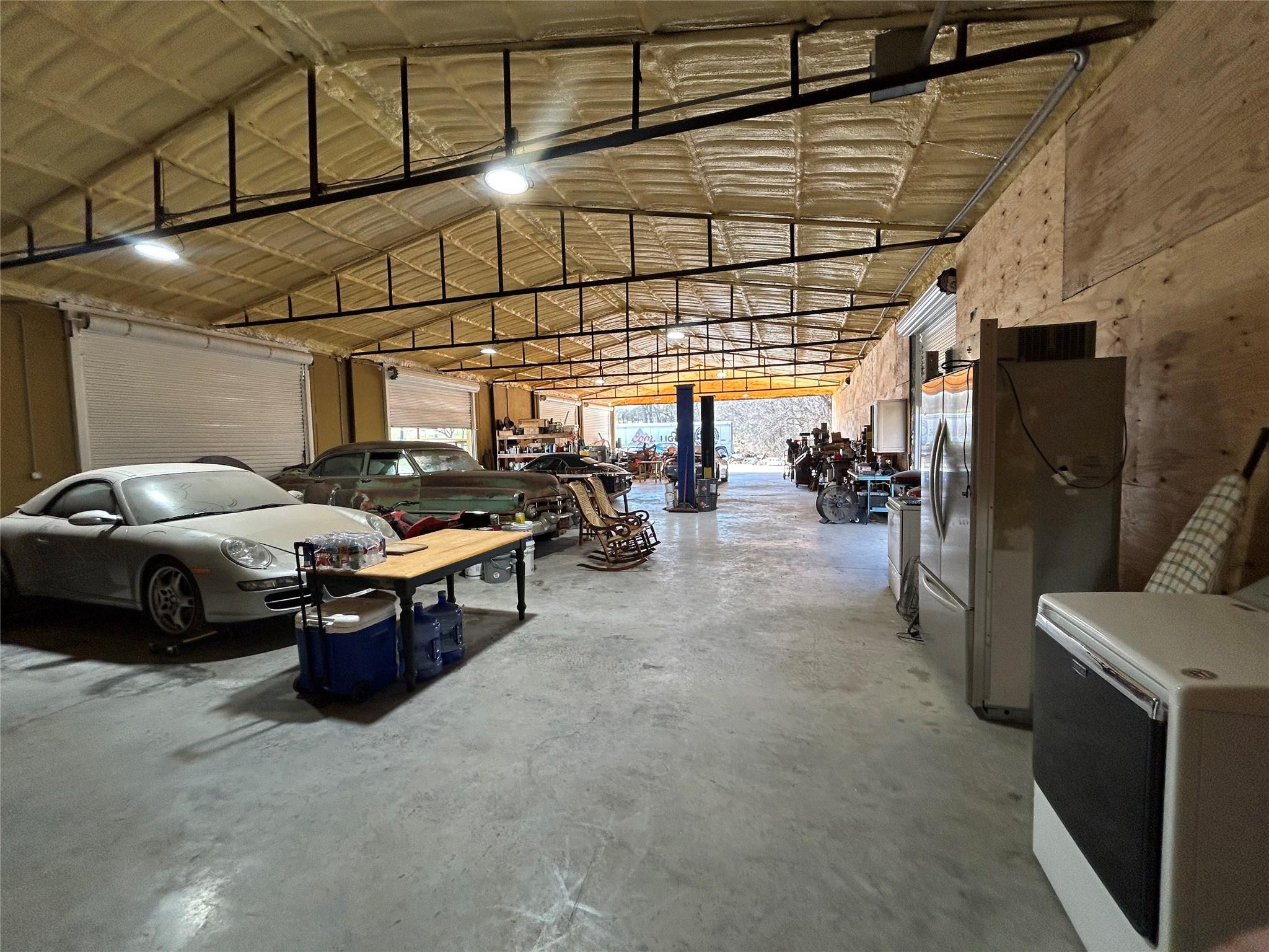 main property photo 18