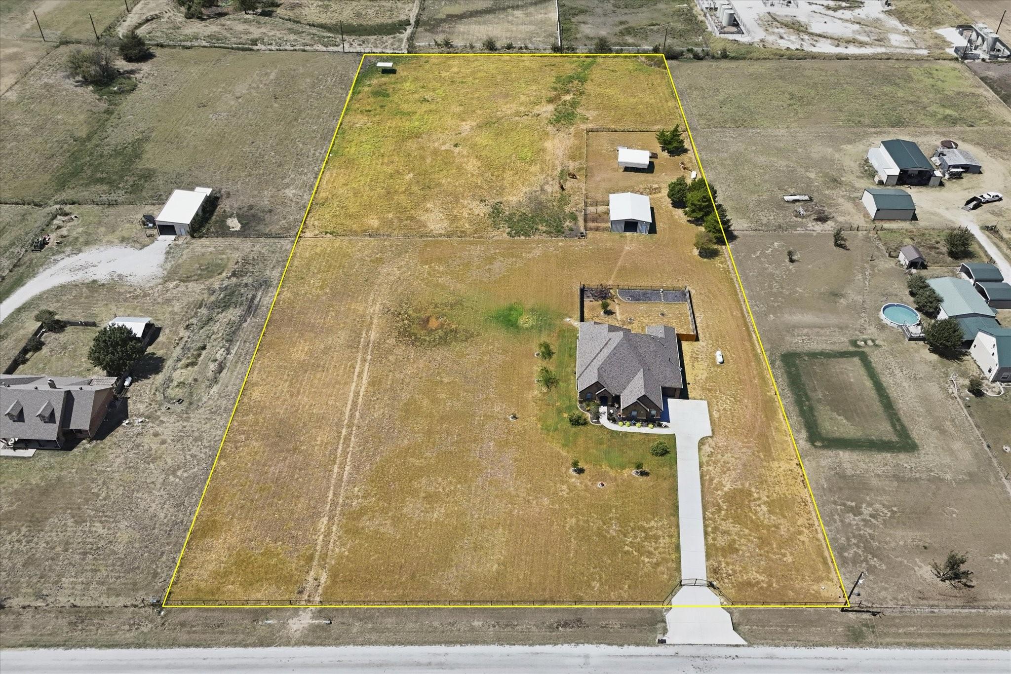 main property photo 1