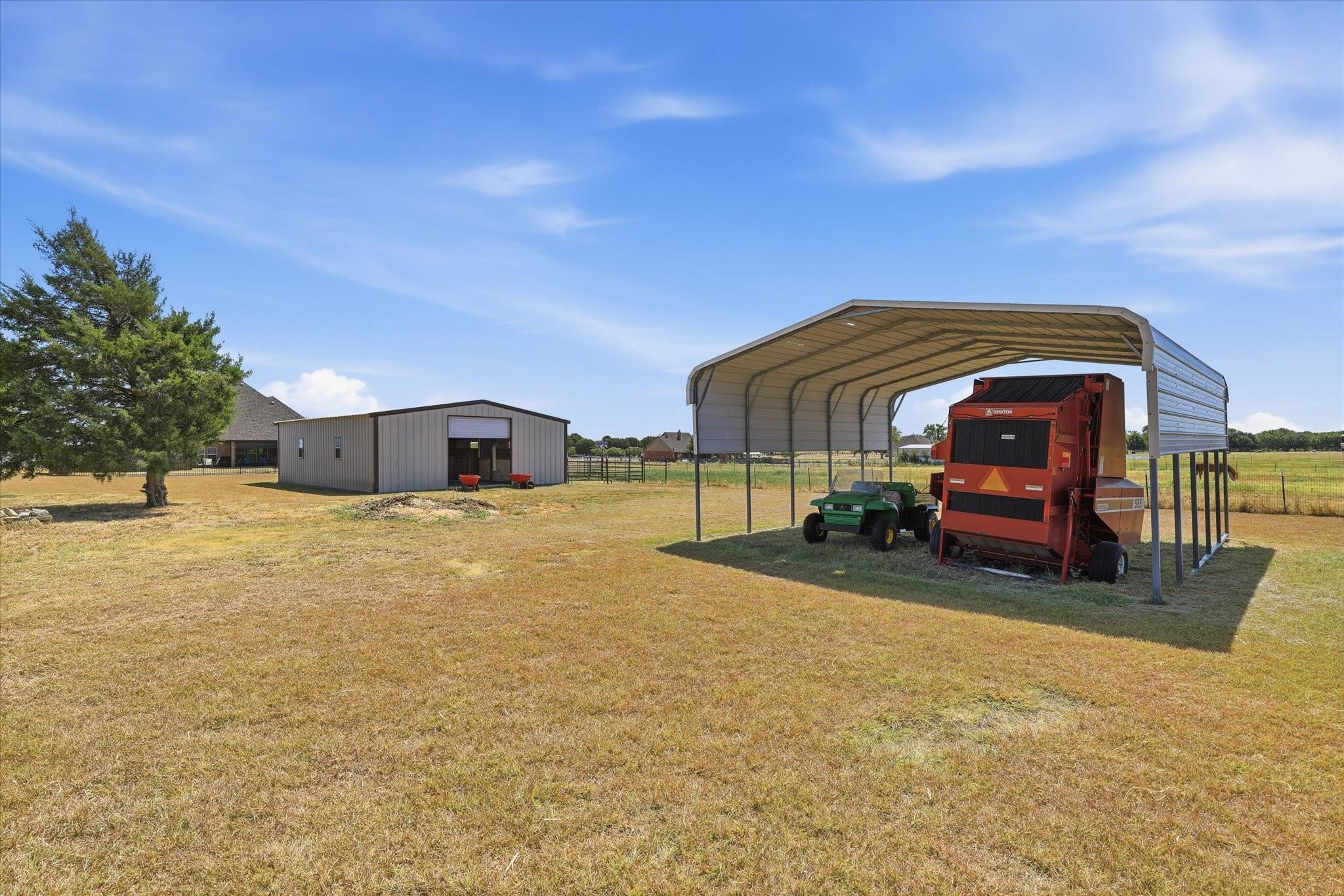main property photo 33