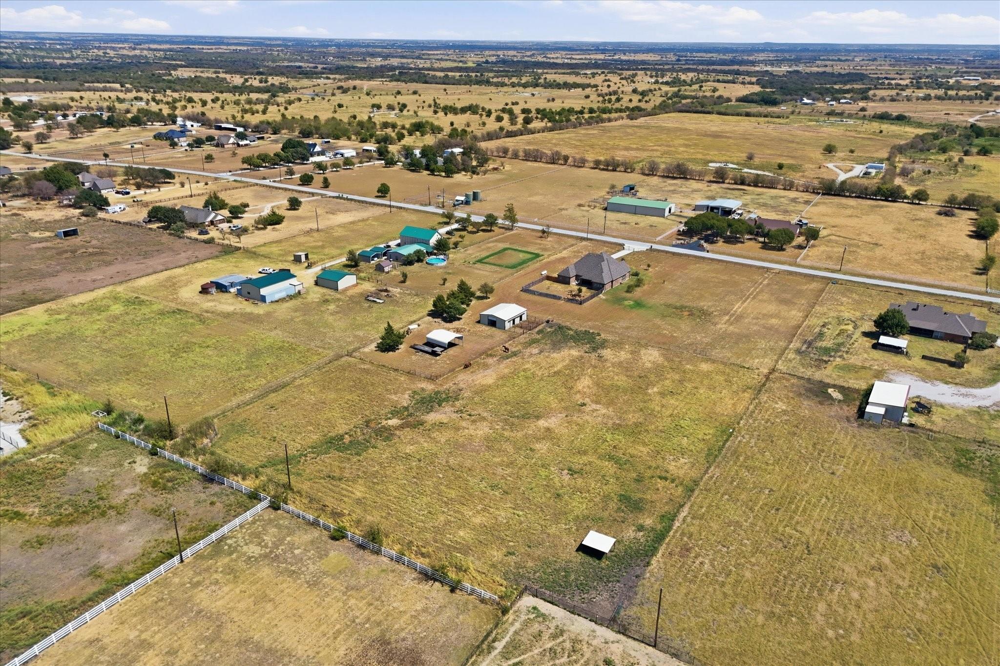 main property photo 37