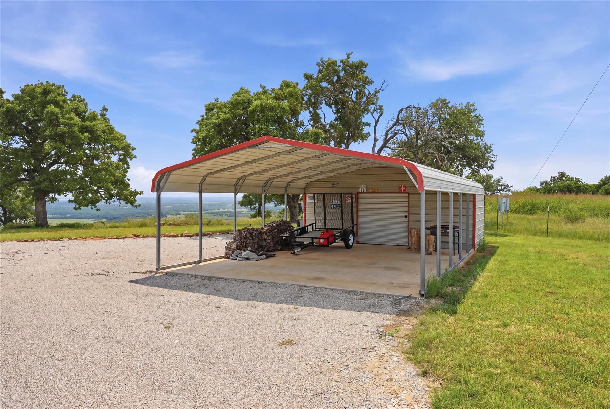 main property photo 19