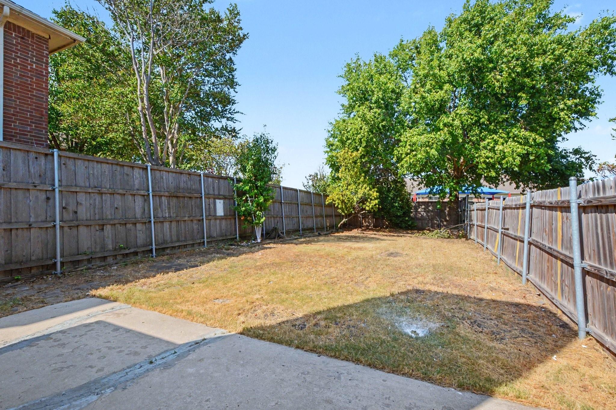 main property photo 20
