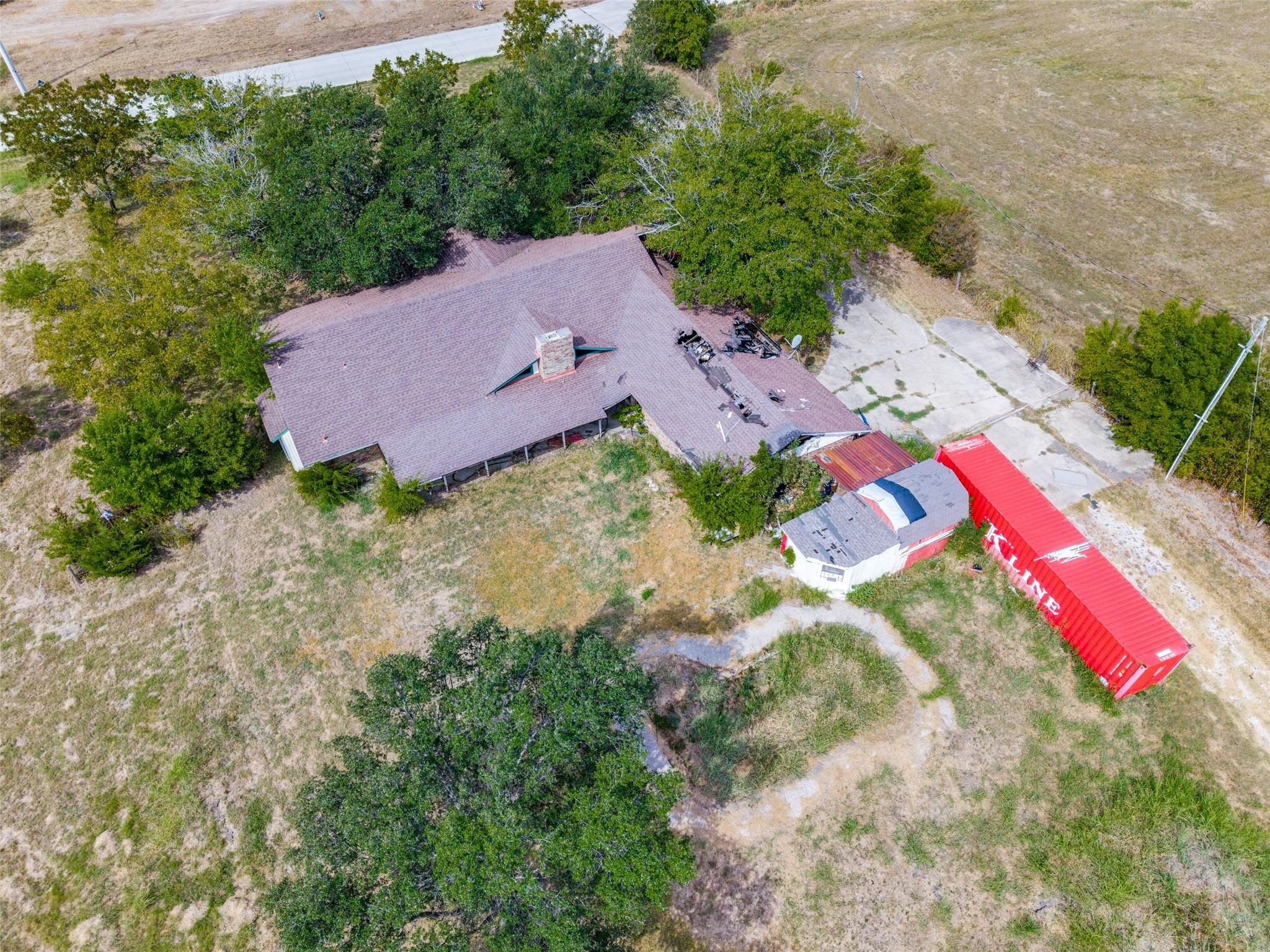 main property photo 3