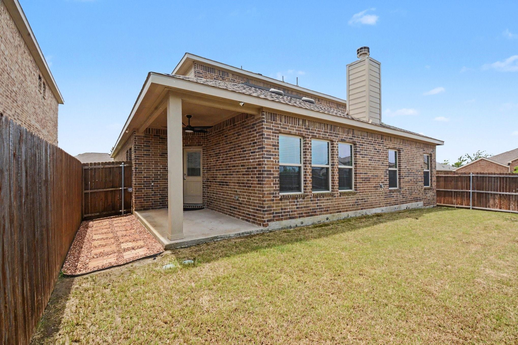 main property photo 32