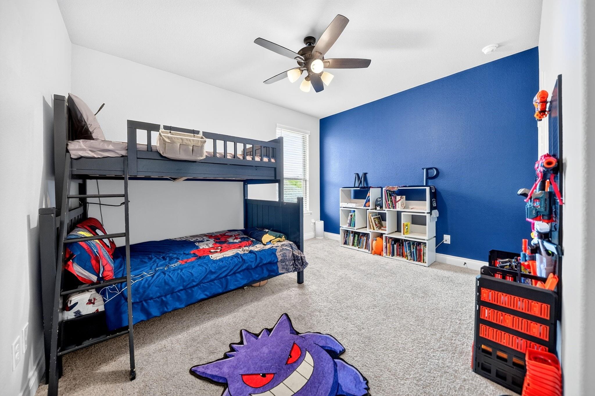 main property photo 30