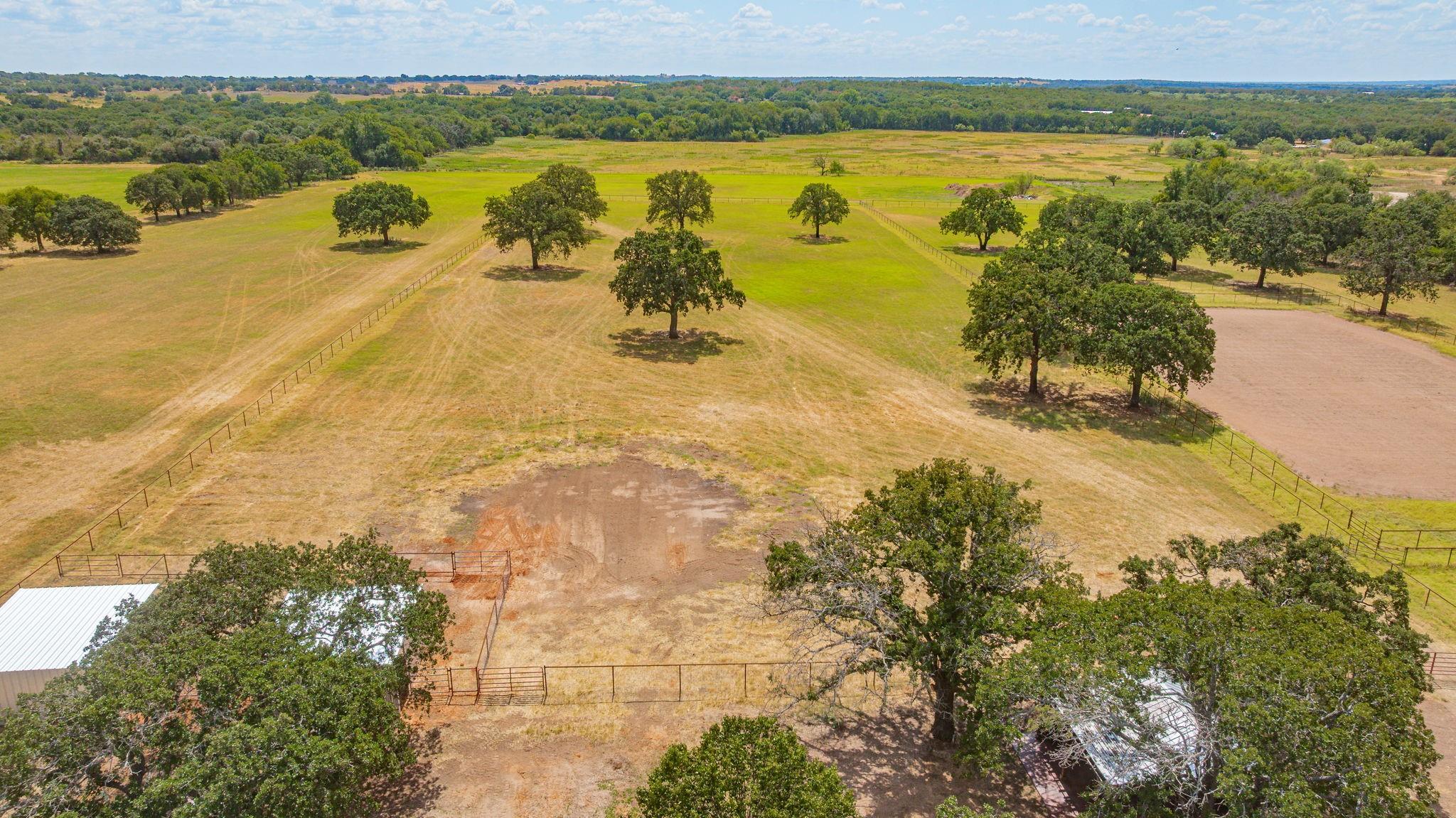 main property photo 30
